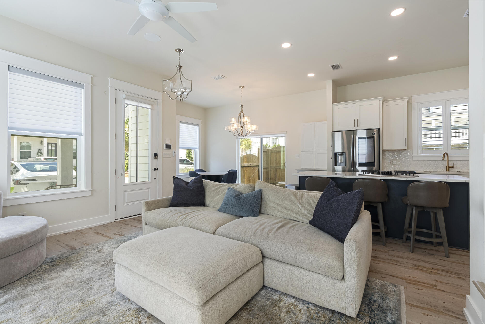 79 Beach View Drive