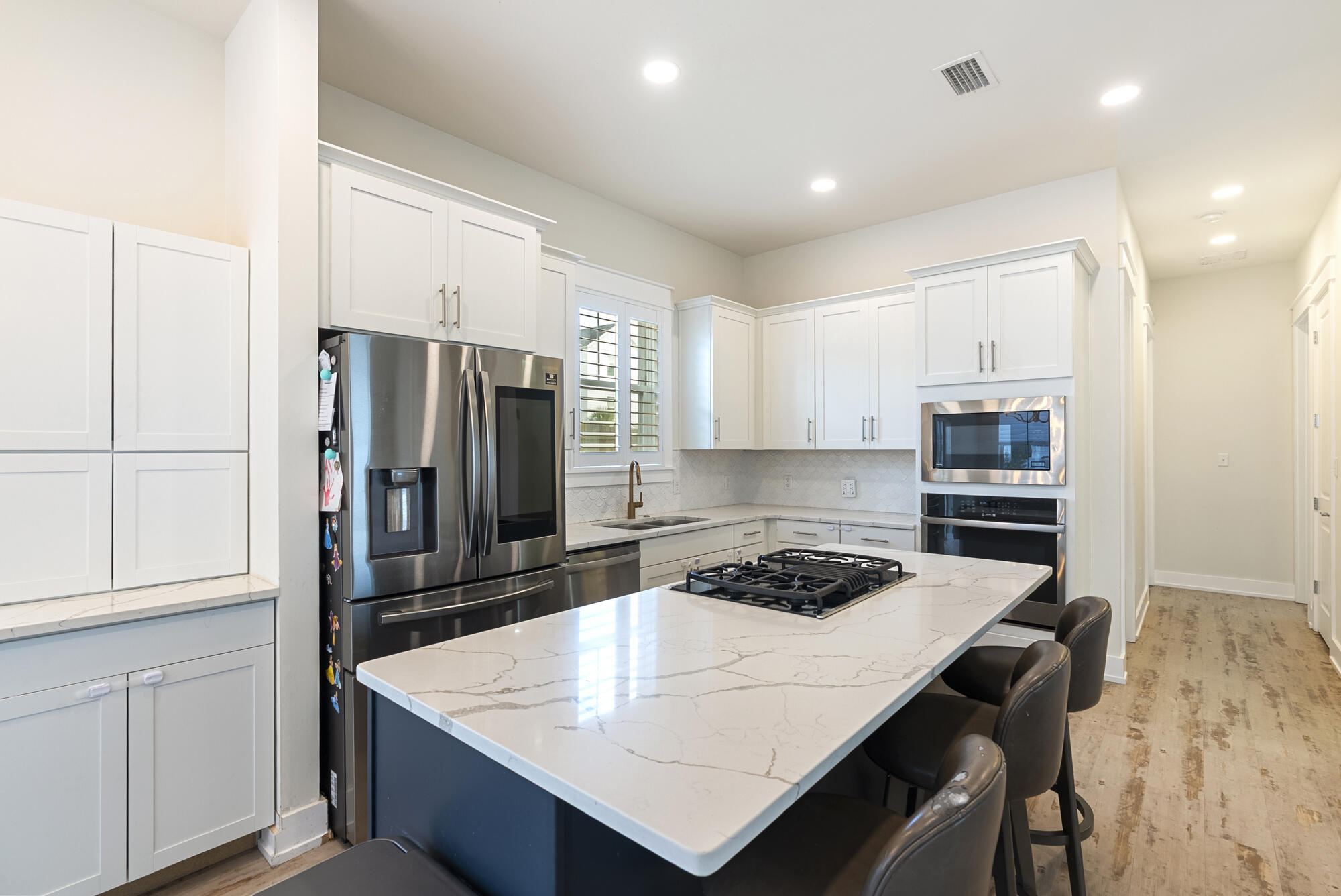 79 Beach View Drive