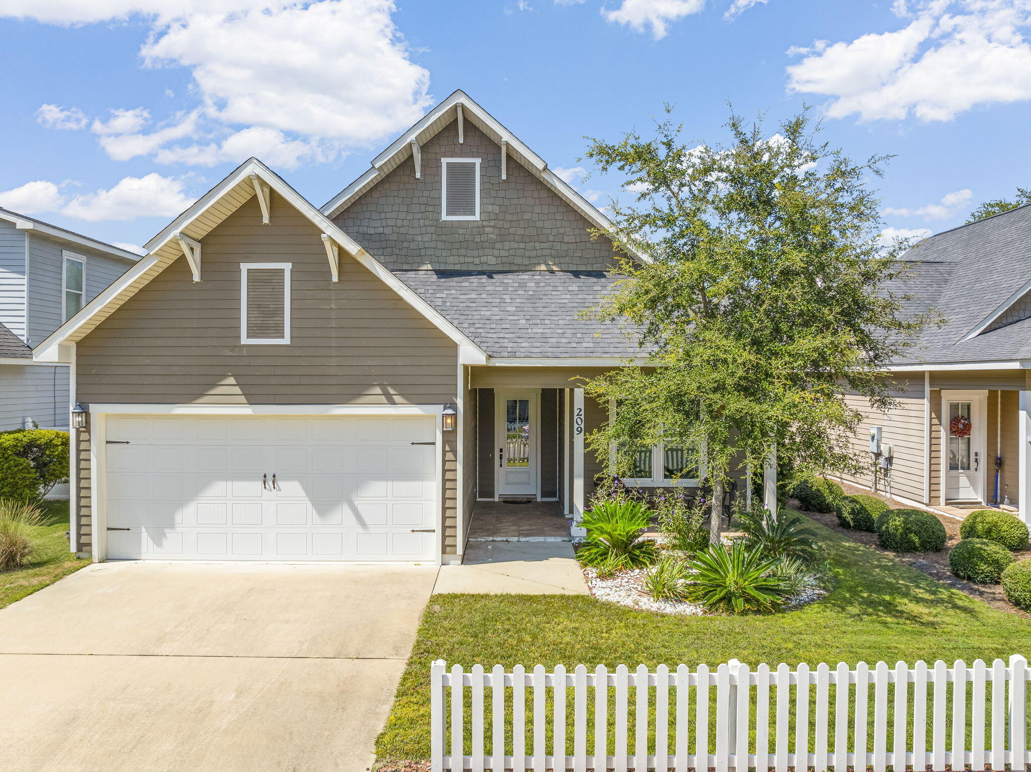 209 Blakely Drew Boulevard