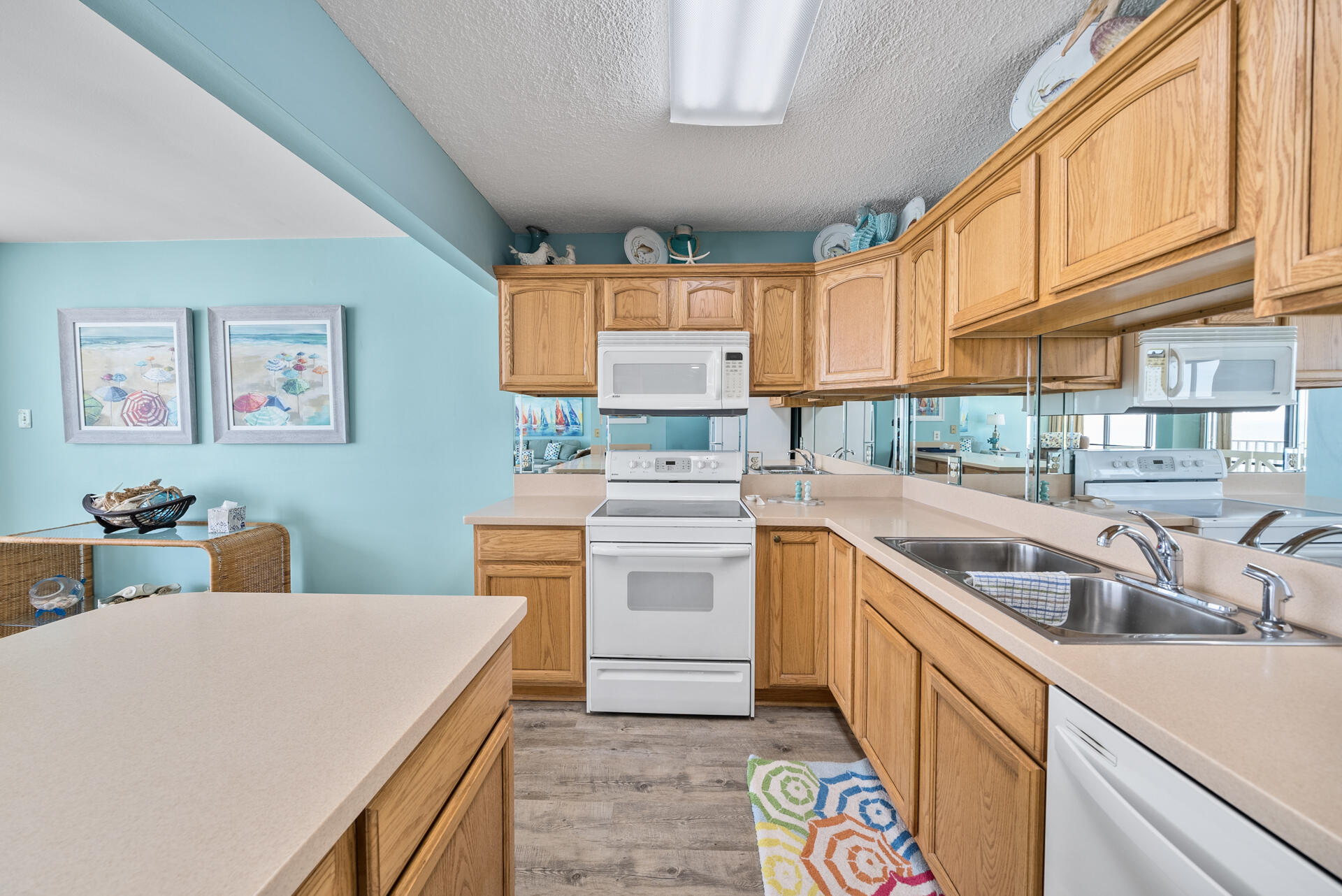 11757 Front Beach Road W506