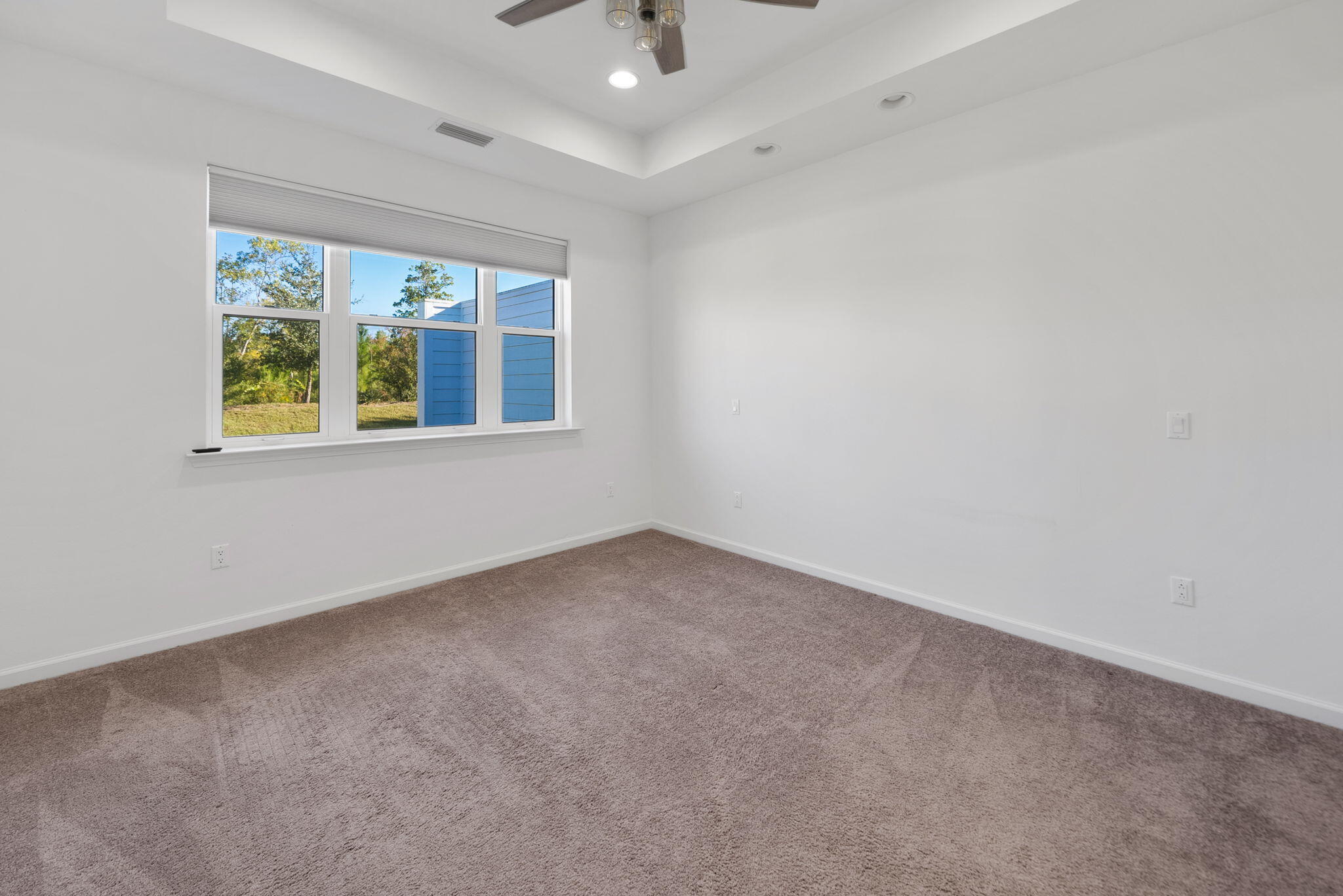 8404 Dockside Place