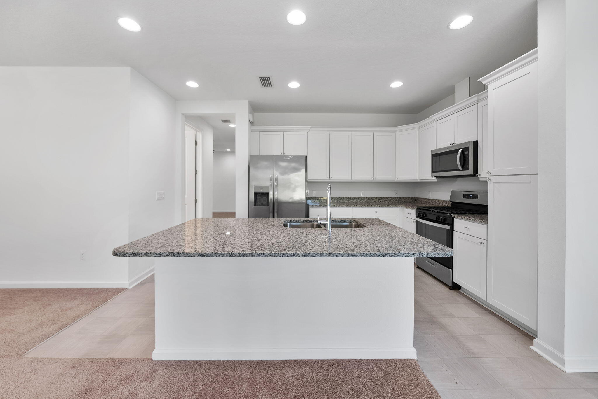 8404 Dockside Place