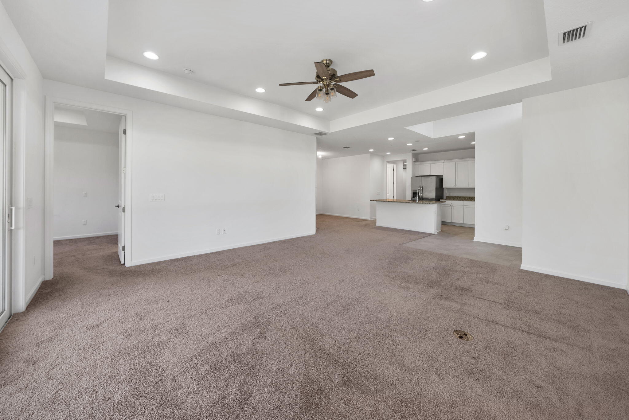 8404 Dockside Place