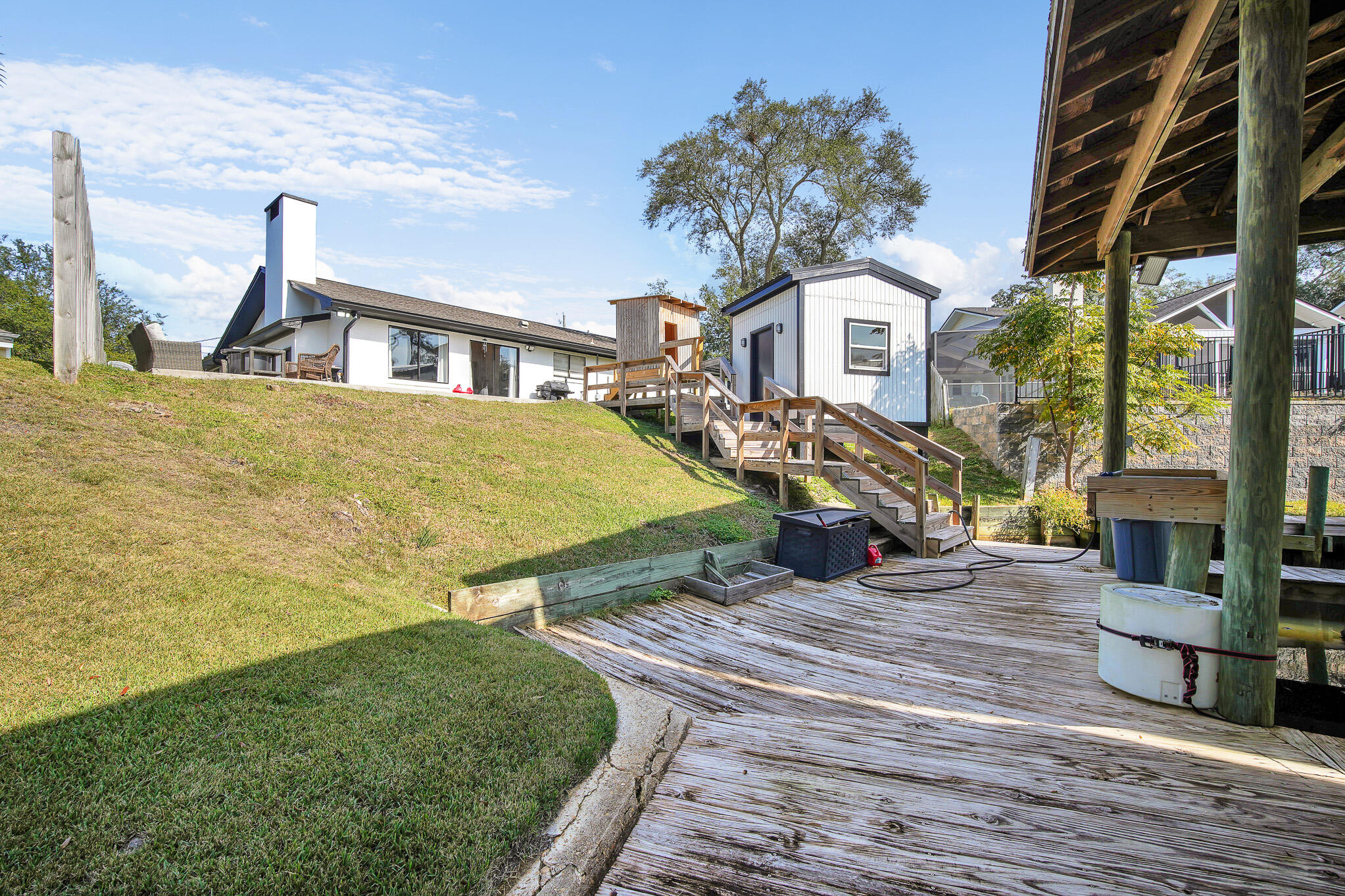 2445 Pretty Bayou Boulevard