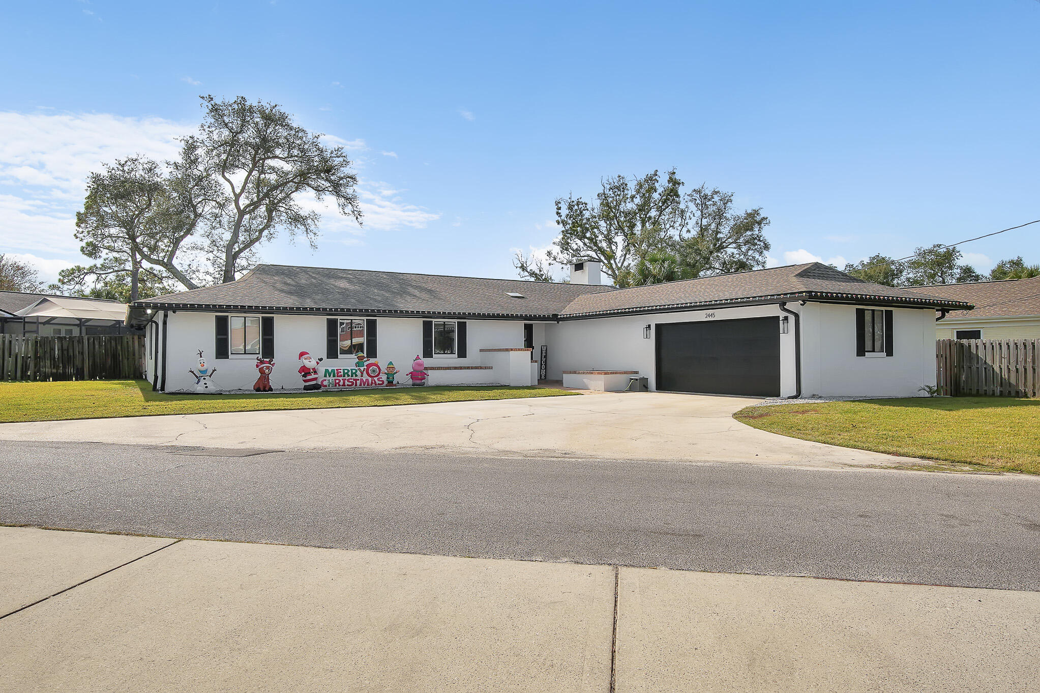 2445 Pretty Bayou Boulevard
