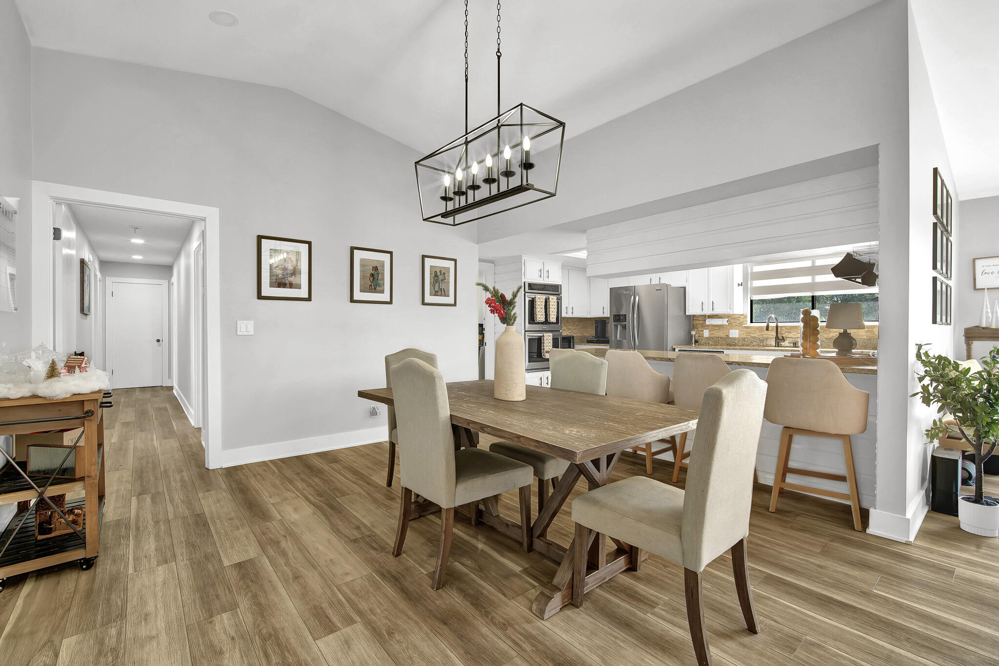 2445 Pretty Bayou Boulevard