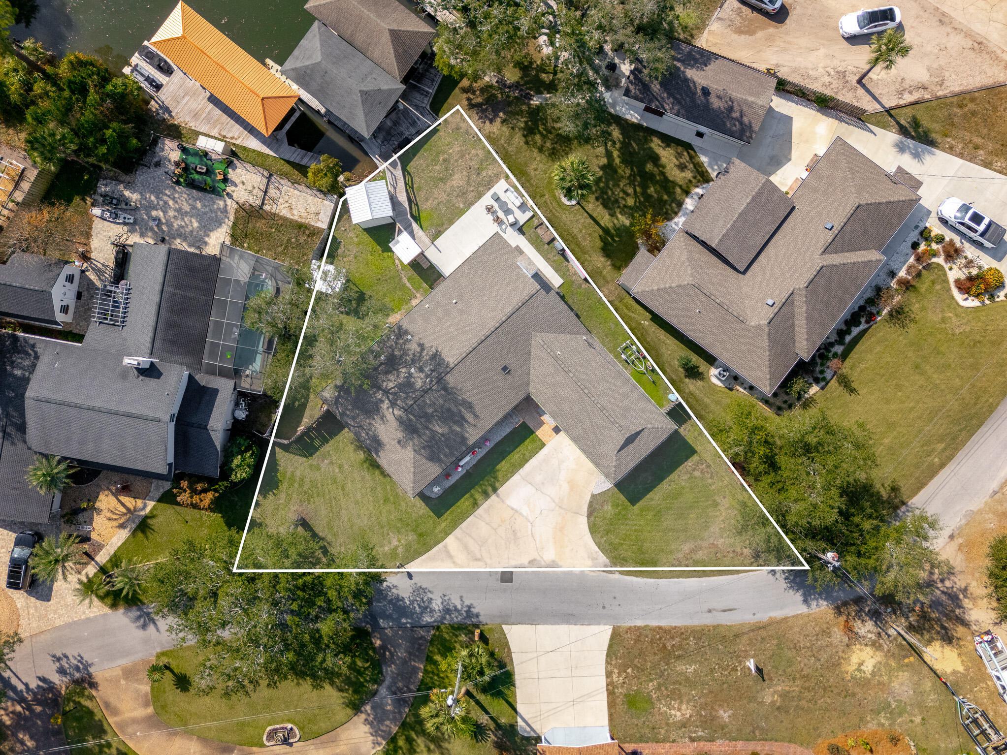 2445 Pretty Bayou Boulevard