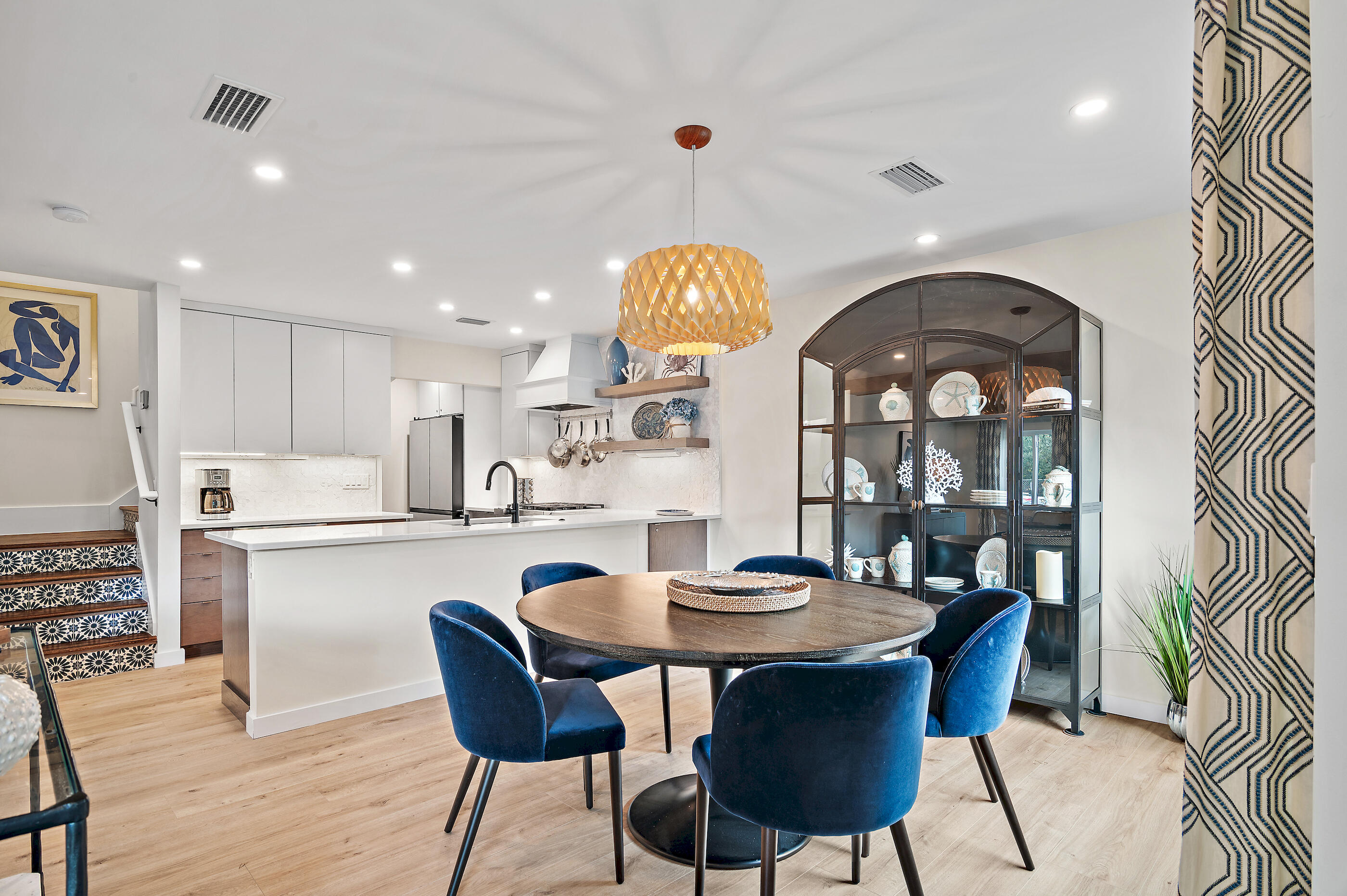 255 Blue Mountain Road 8