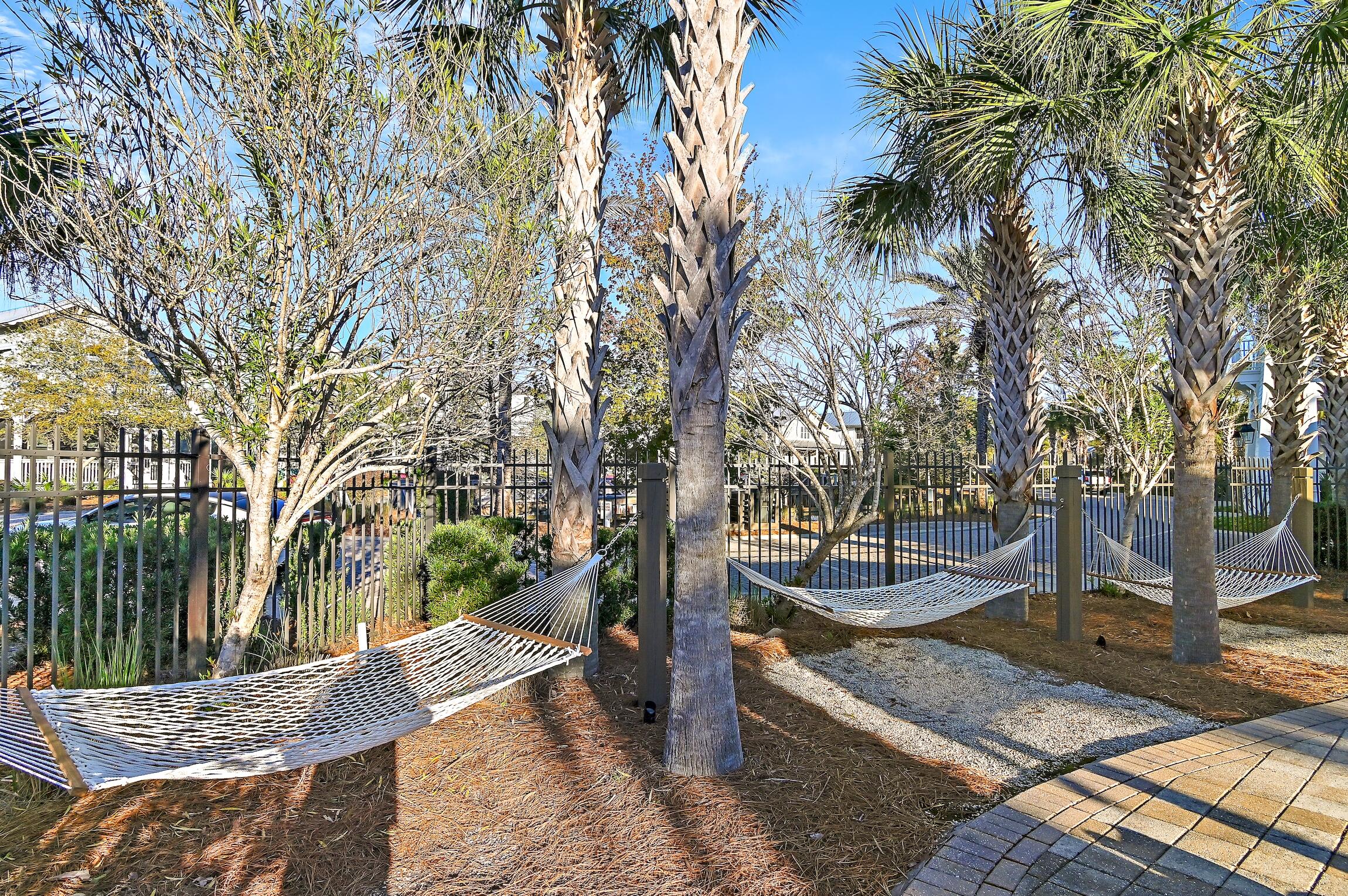 305 Flatwoods Forest Loop
