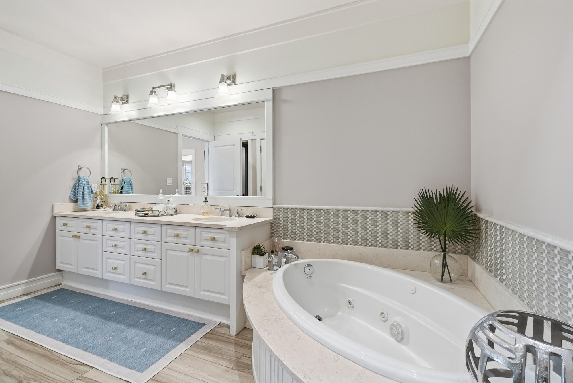 1101 Prospect Promenade 205