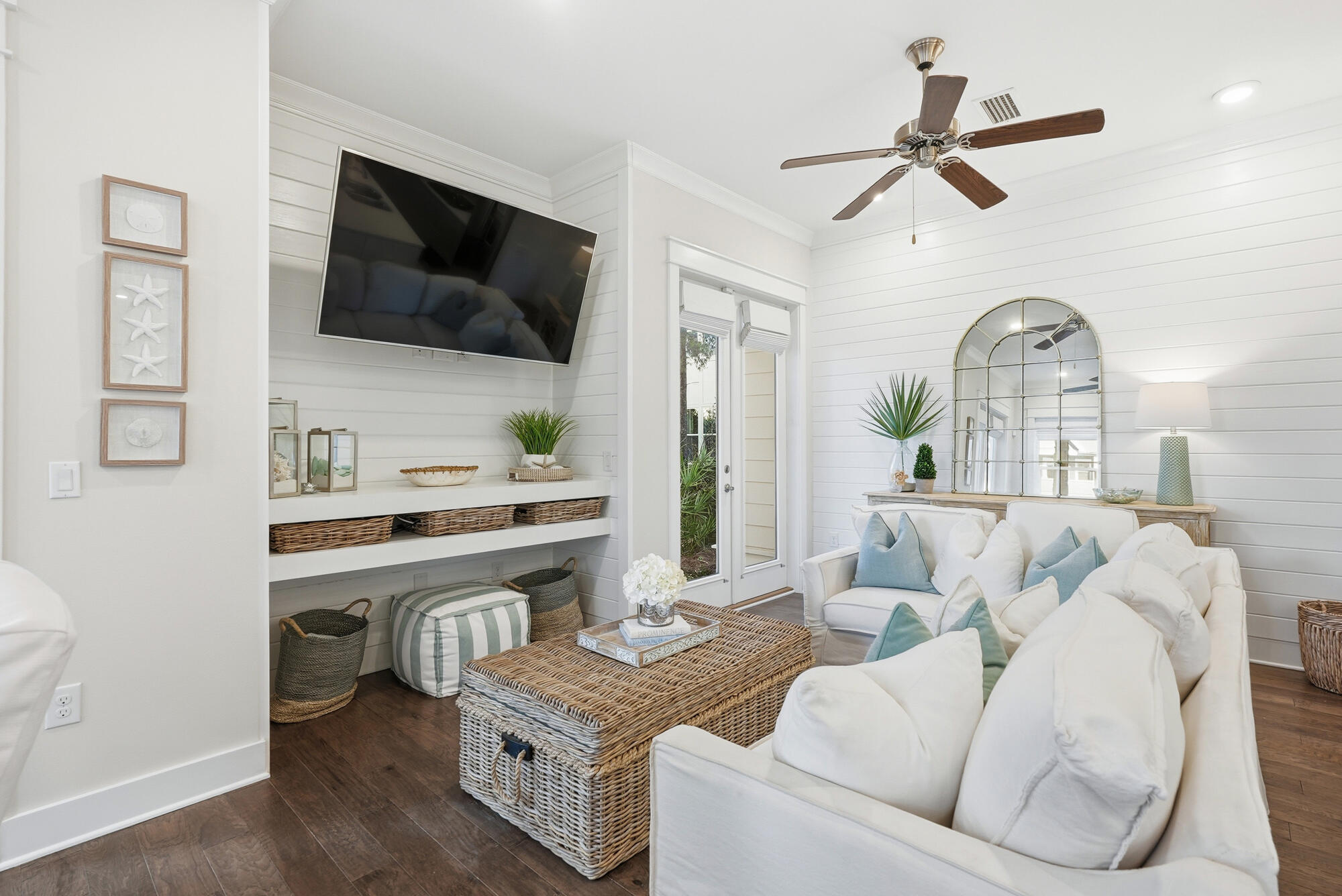 23 E York Lane UNIT A