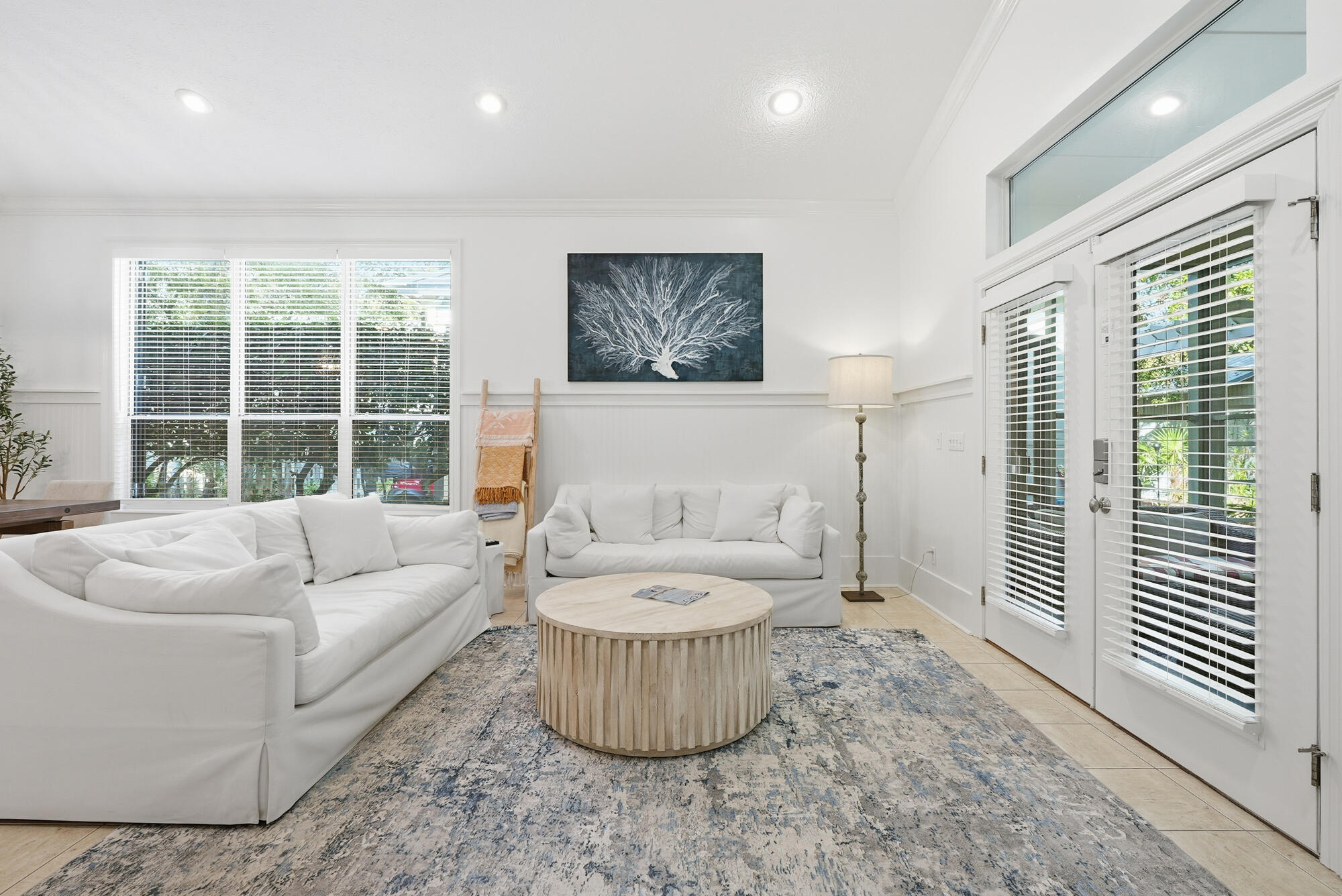 128 Seabreeze Boulevard