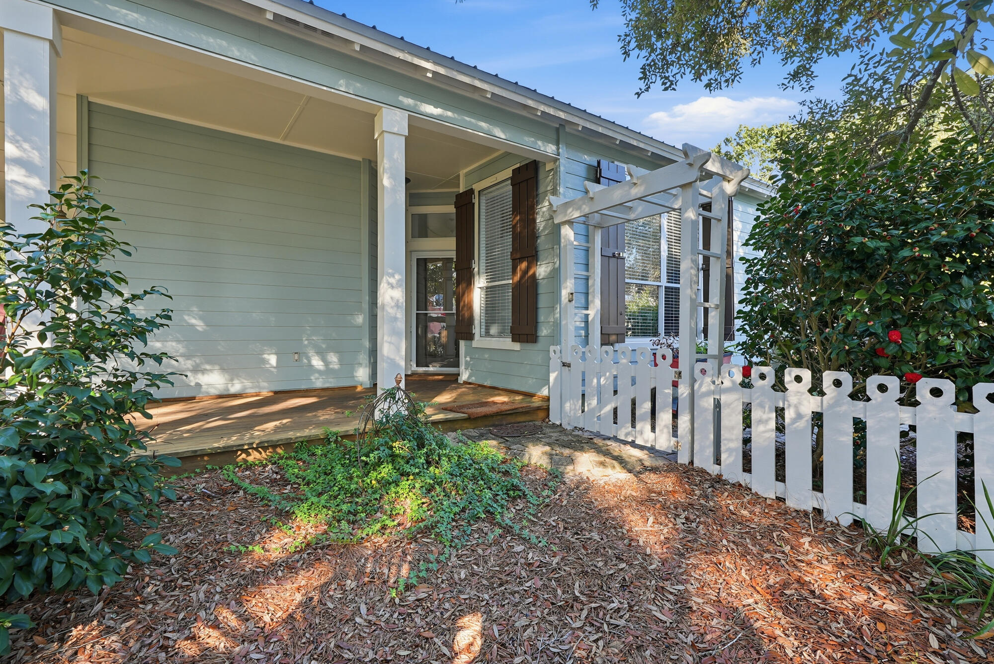 128 Seabreeze Boulevard