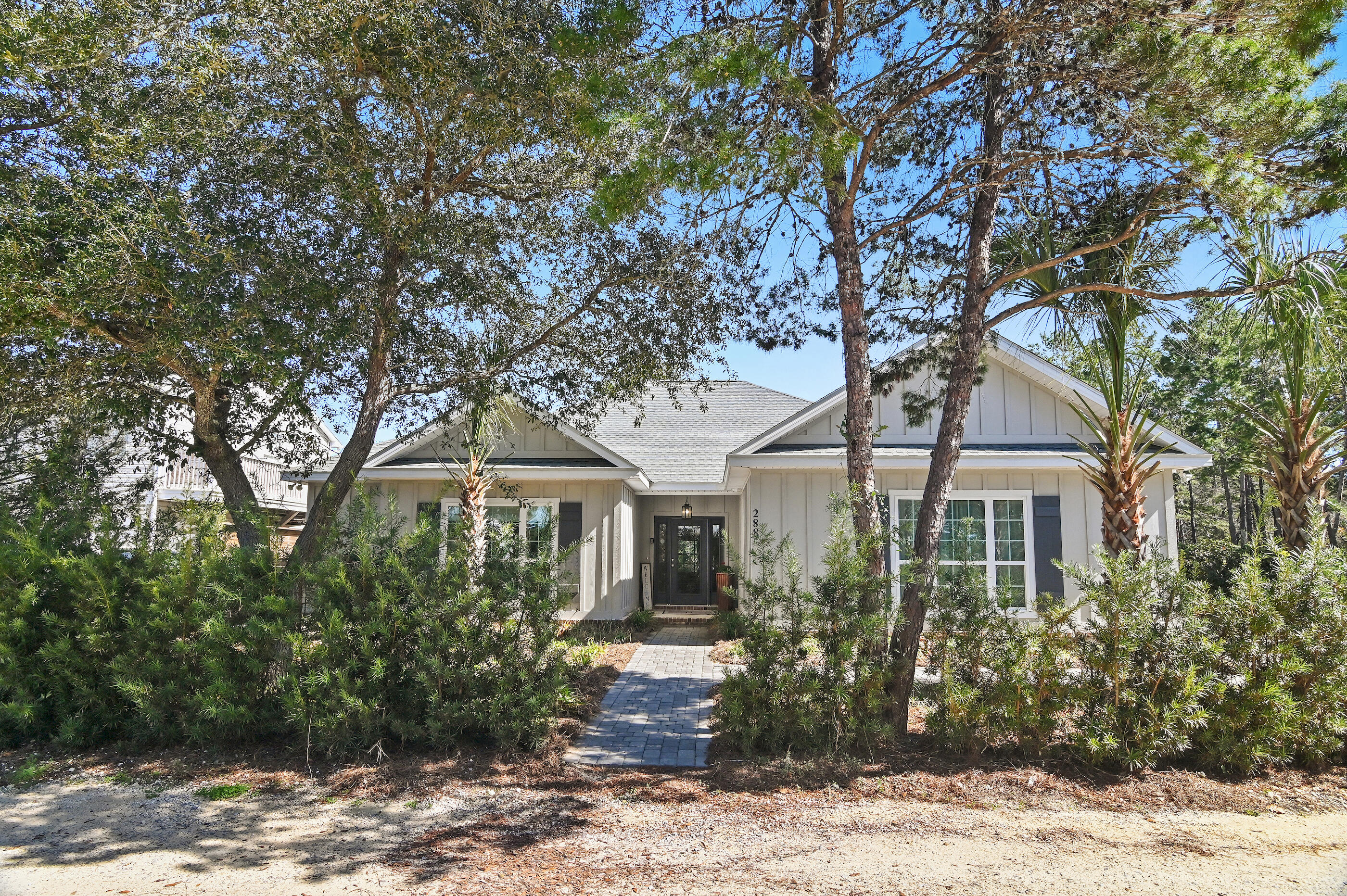 288 Robert Ellis Street