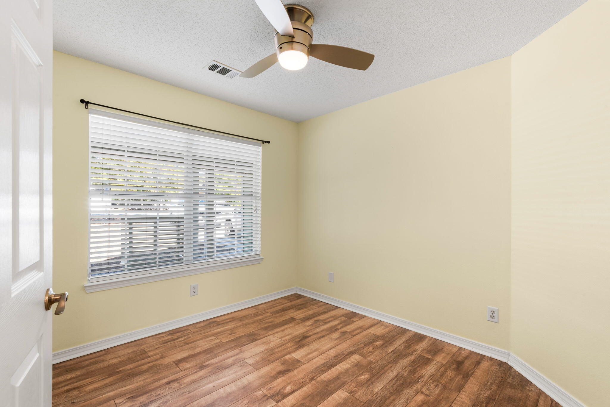 481 Timber Wind Drive, DeFuniak Springs