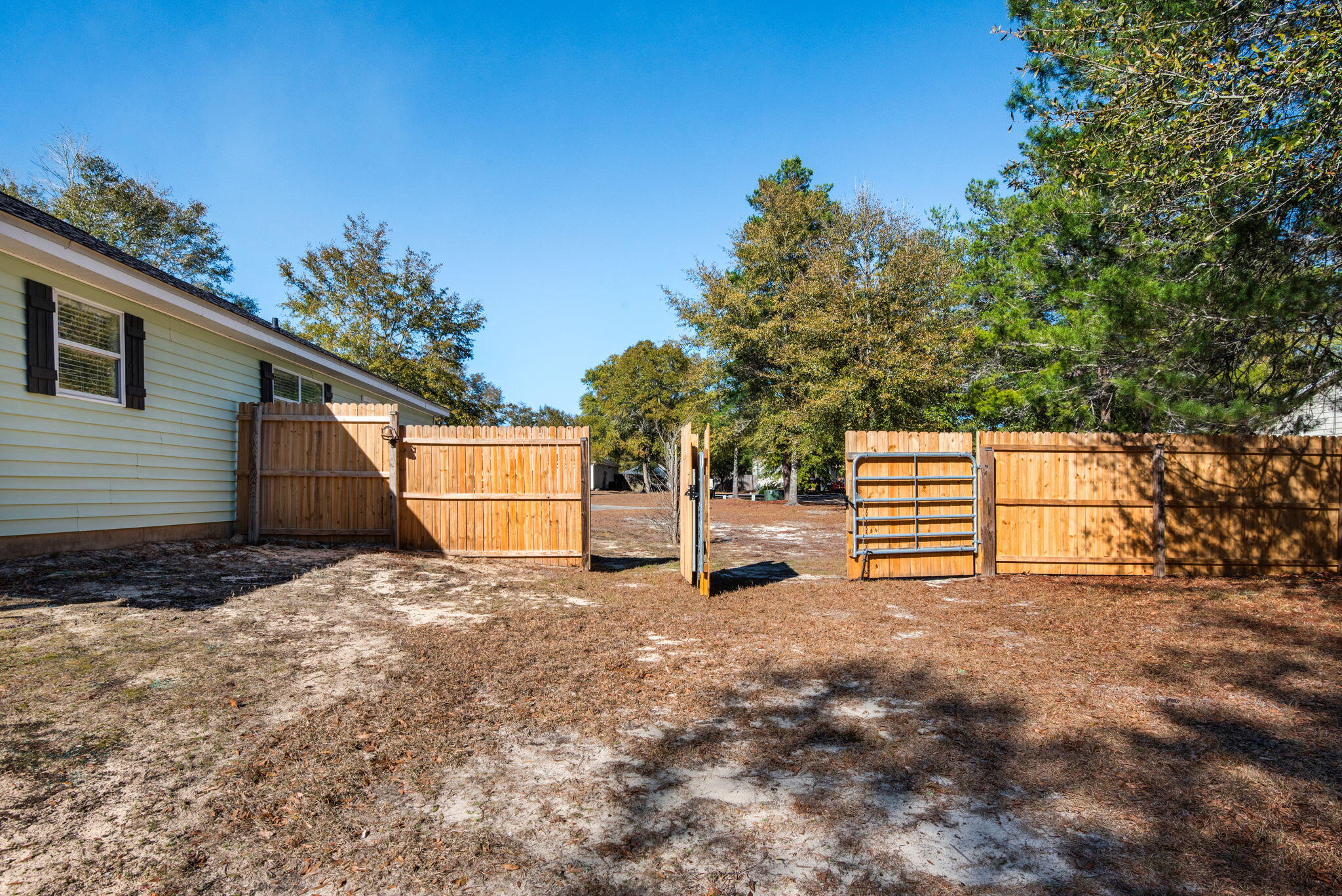 481 Timber Wind Drive, DeFuniak Springs