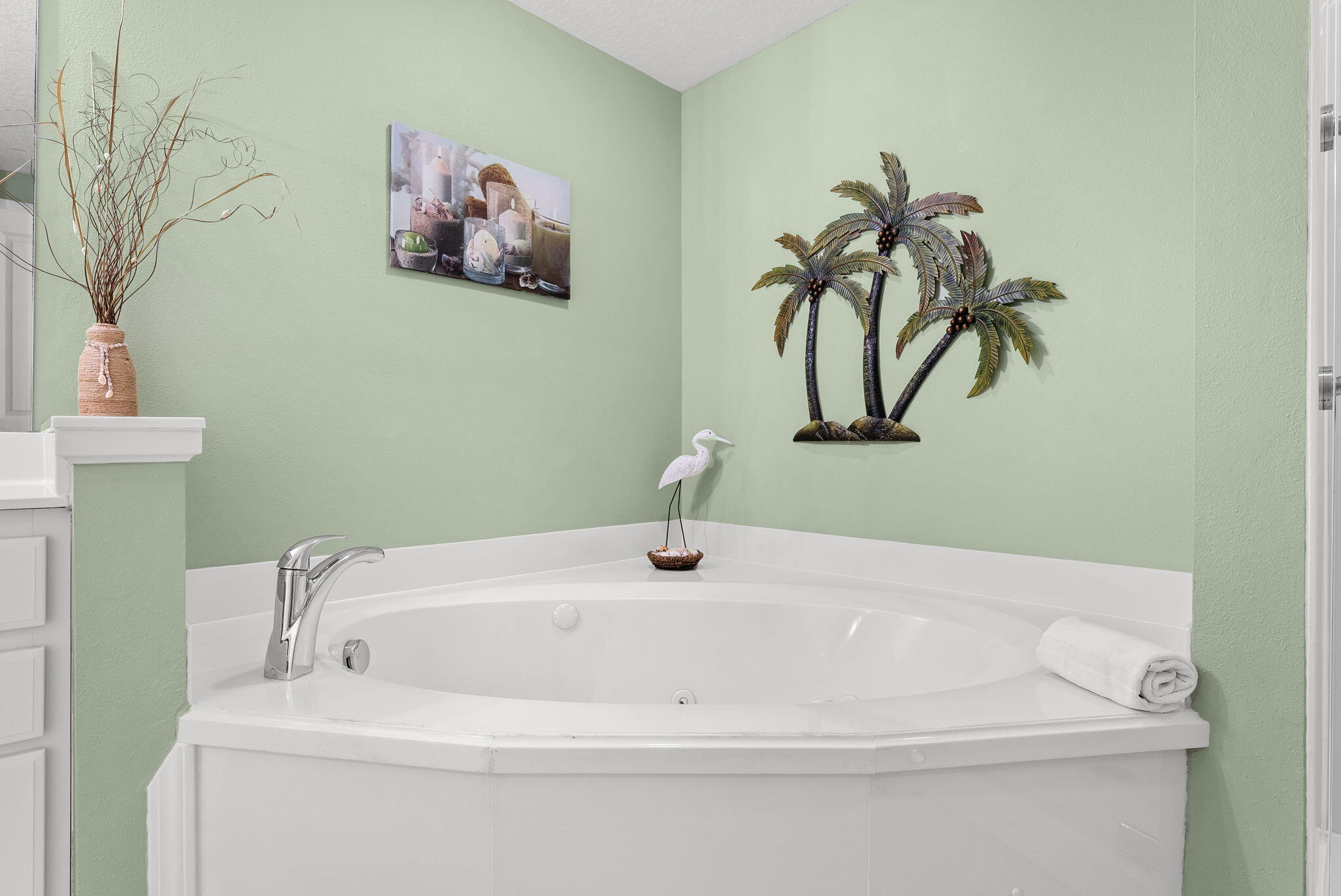 17281 Front Beach Road 806