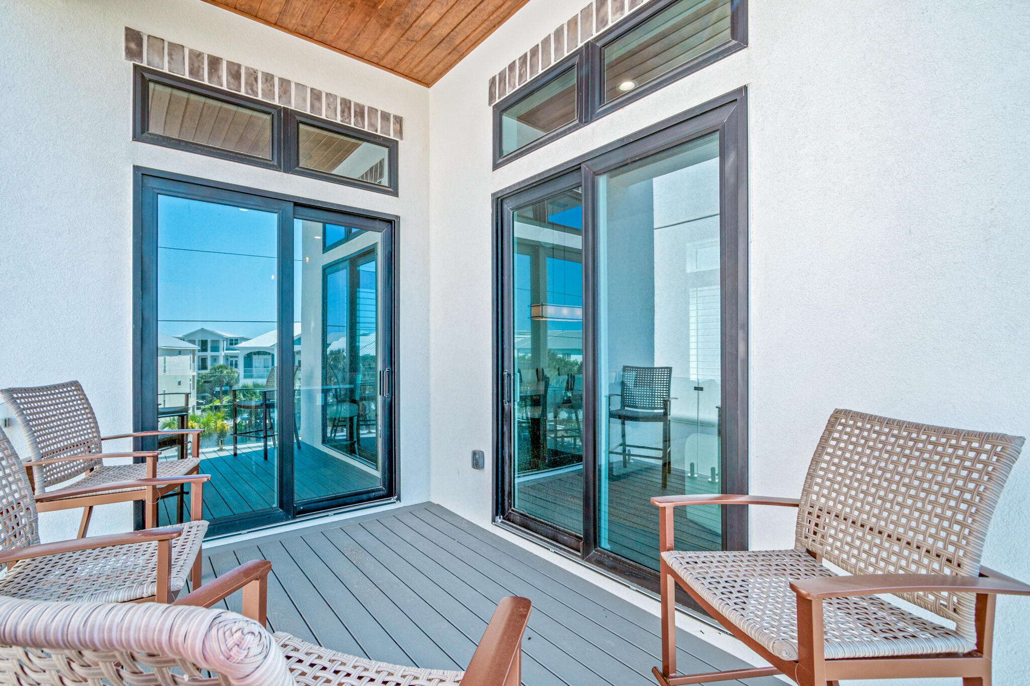 40 Cote D Azur Drive