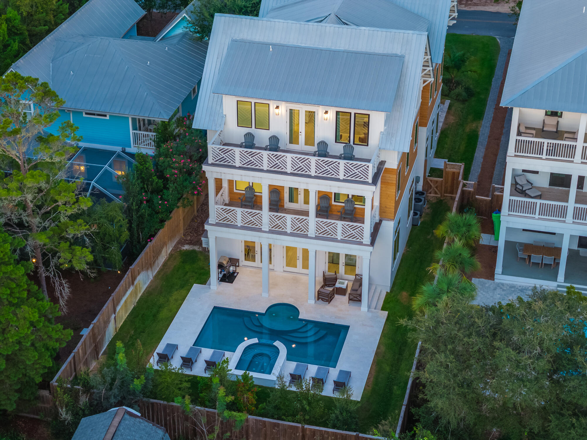 212 S Gulf Drive