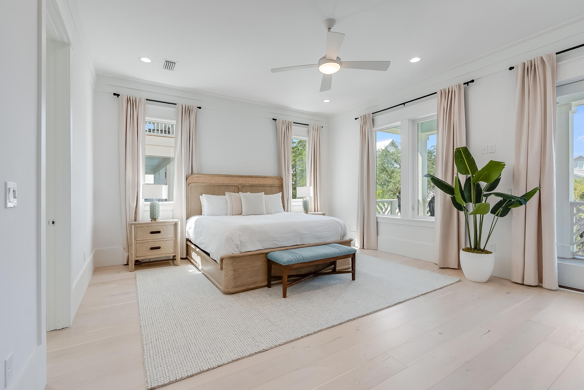 212 S Gulf Drive