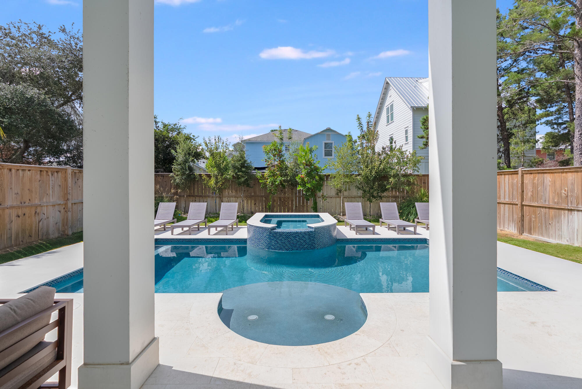 212 S Gulf Drive