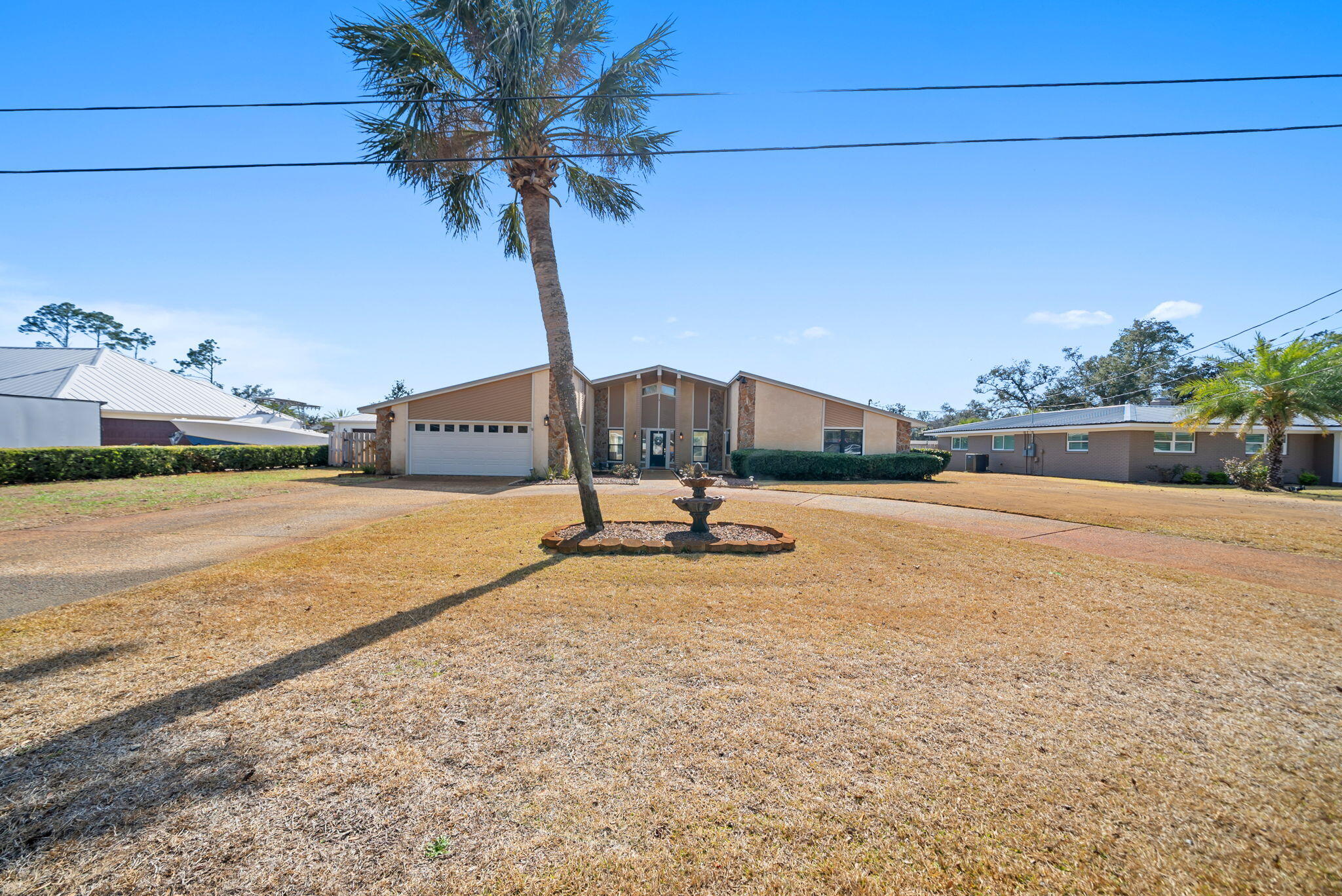 2661 Island View Drive
