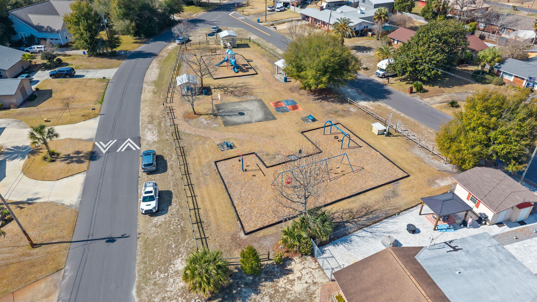 2661 Island View Drive