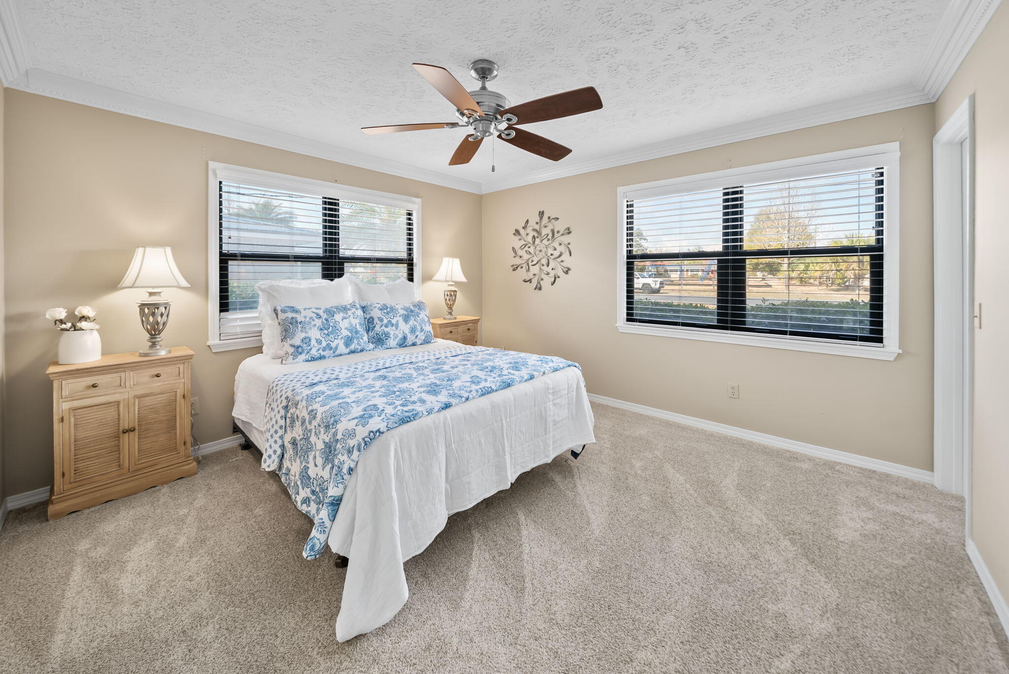 2661 Island View Drive