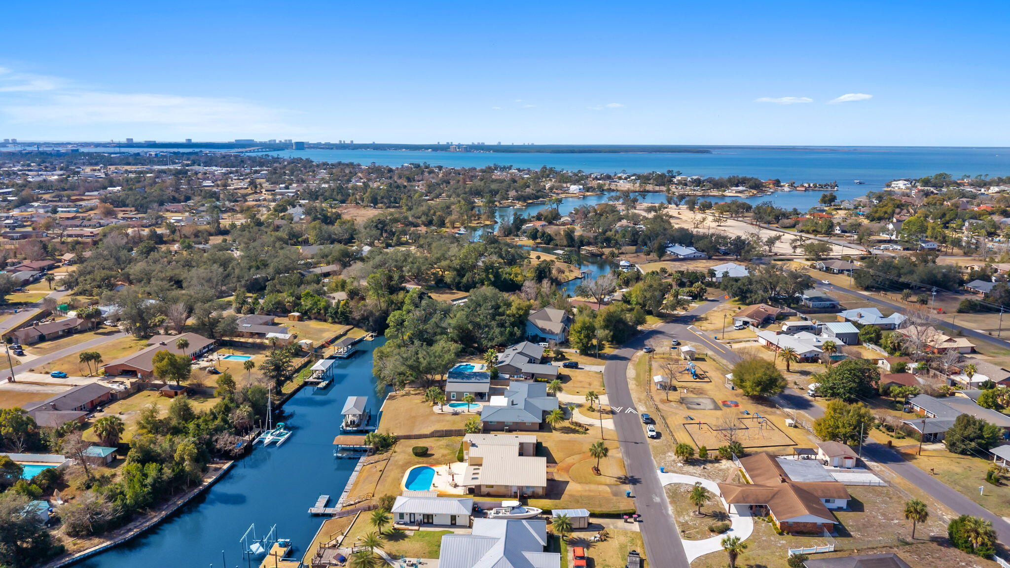 2661 Island View Drive