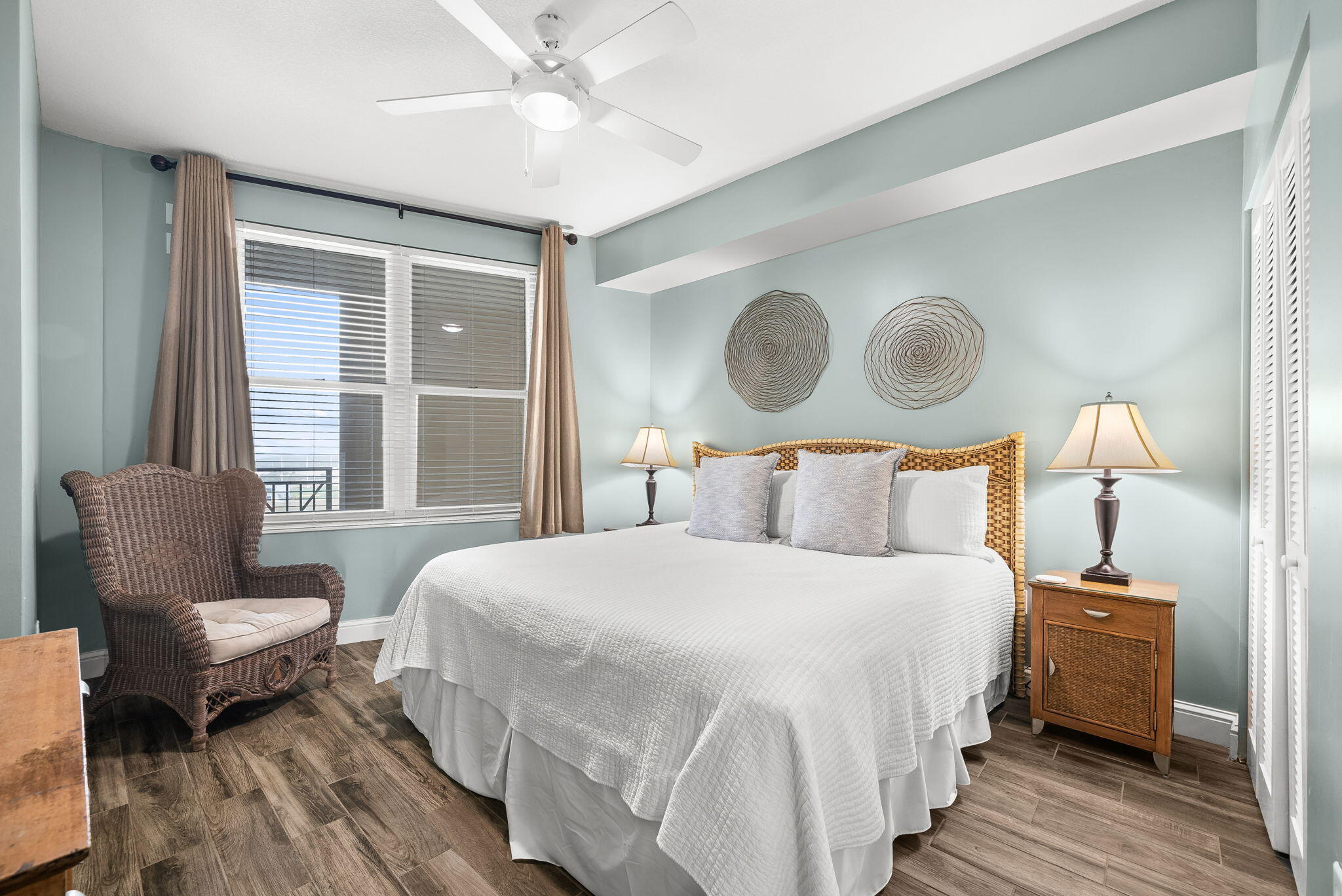 15625 Front Beach Road UNIT 1004