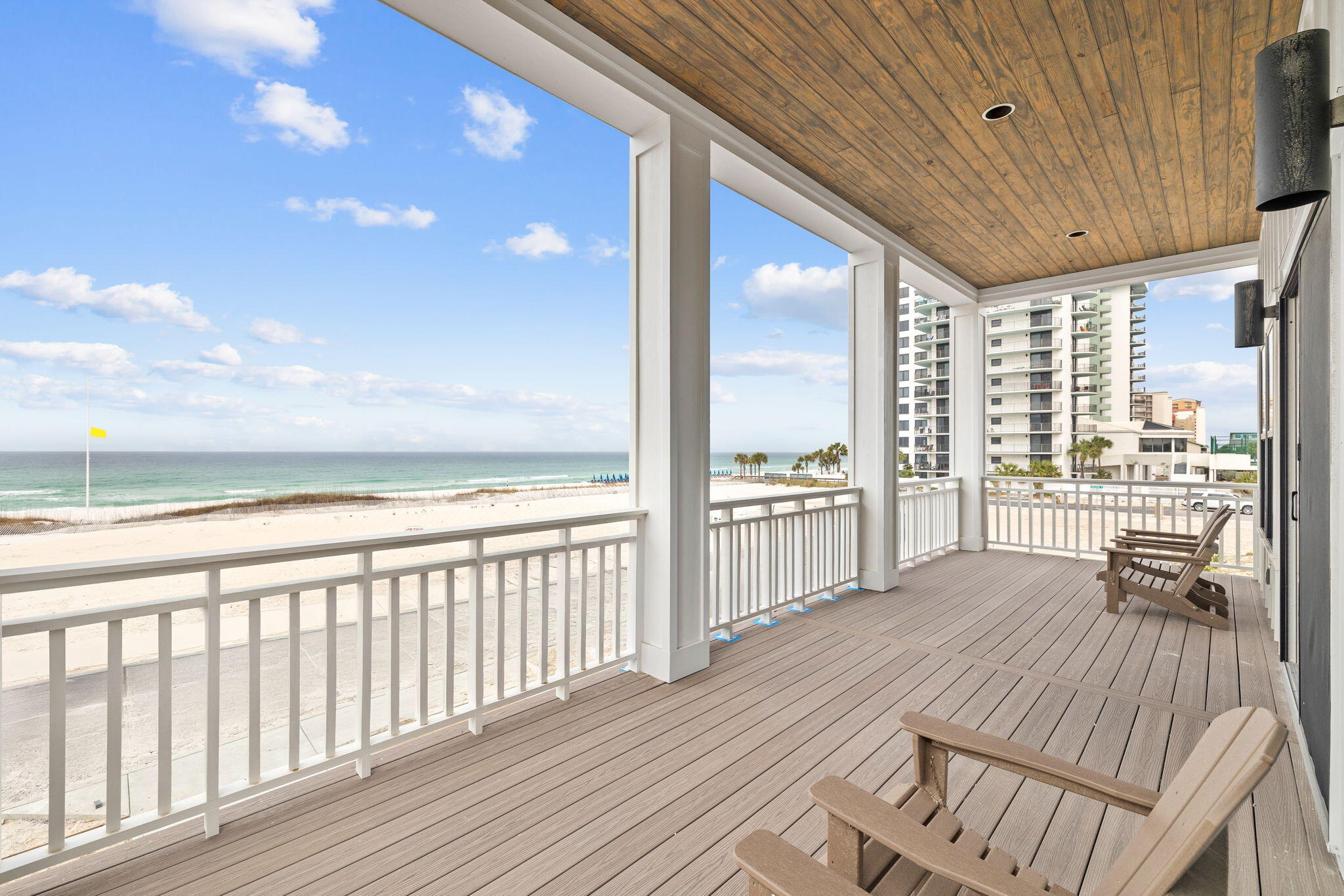 5948 Gulf Drive