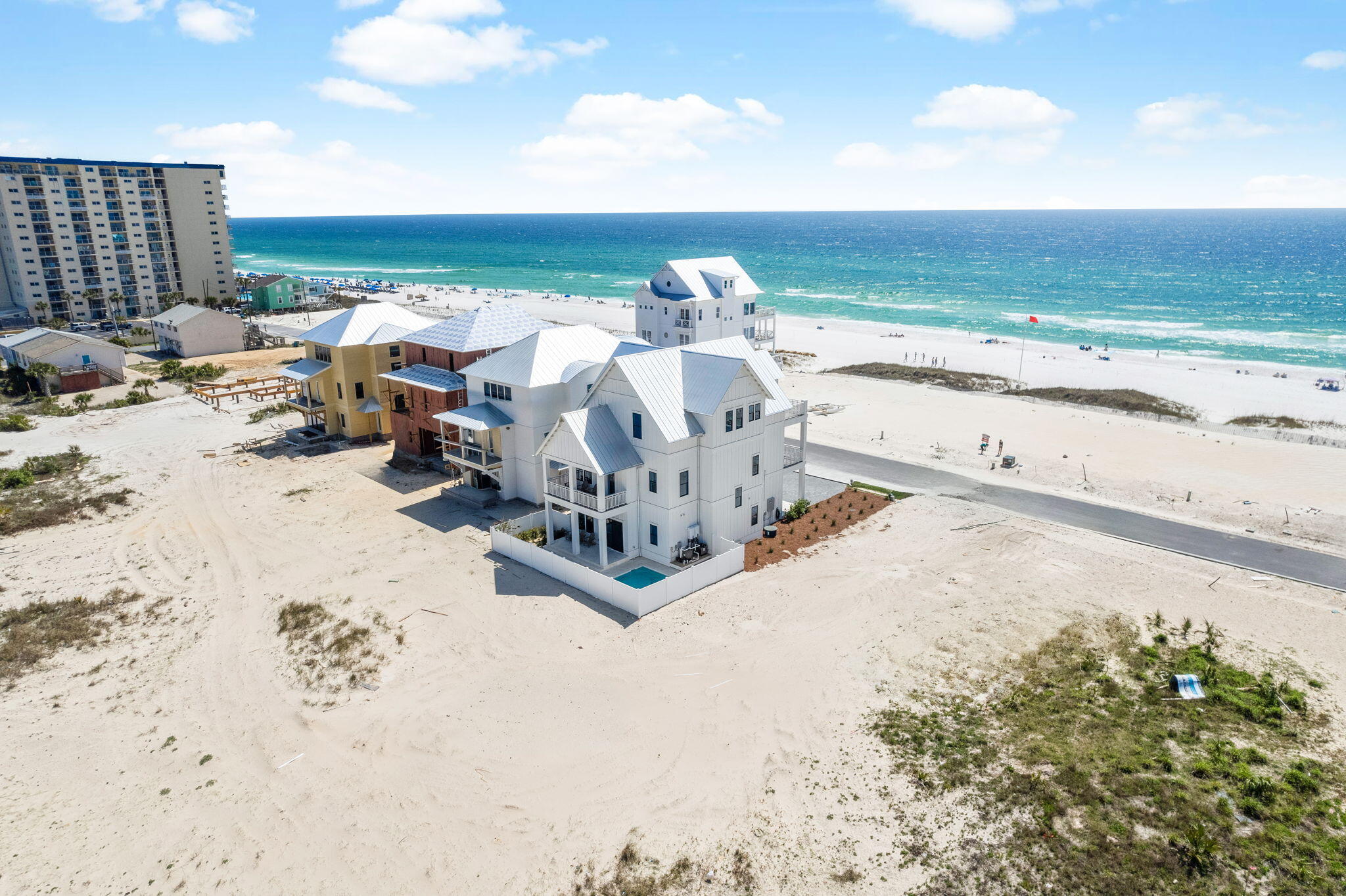 5948 Gulf Drive