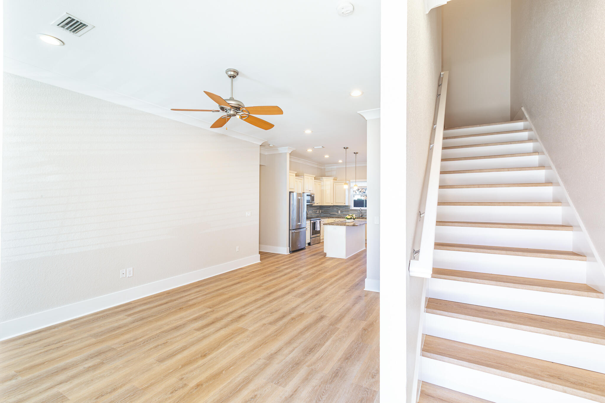 995 Airport Road 54