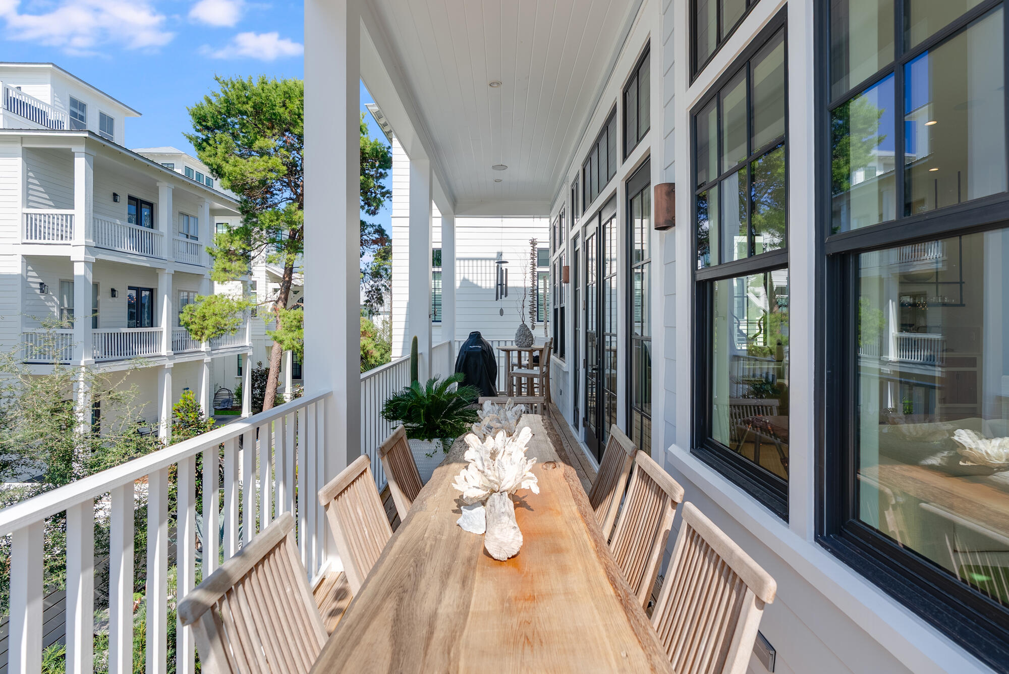 63 Grande Pointe Drive