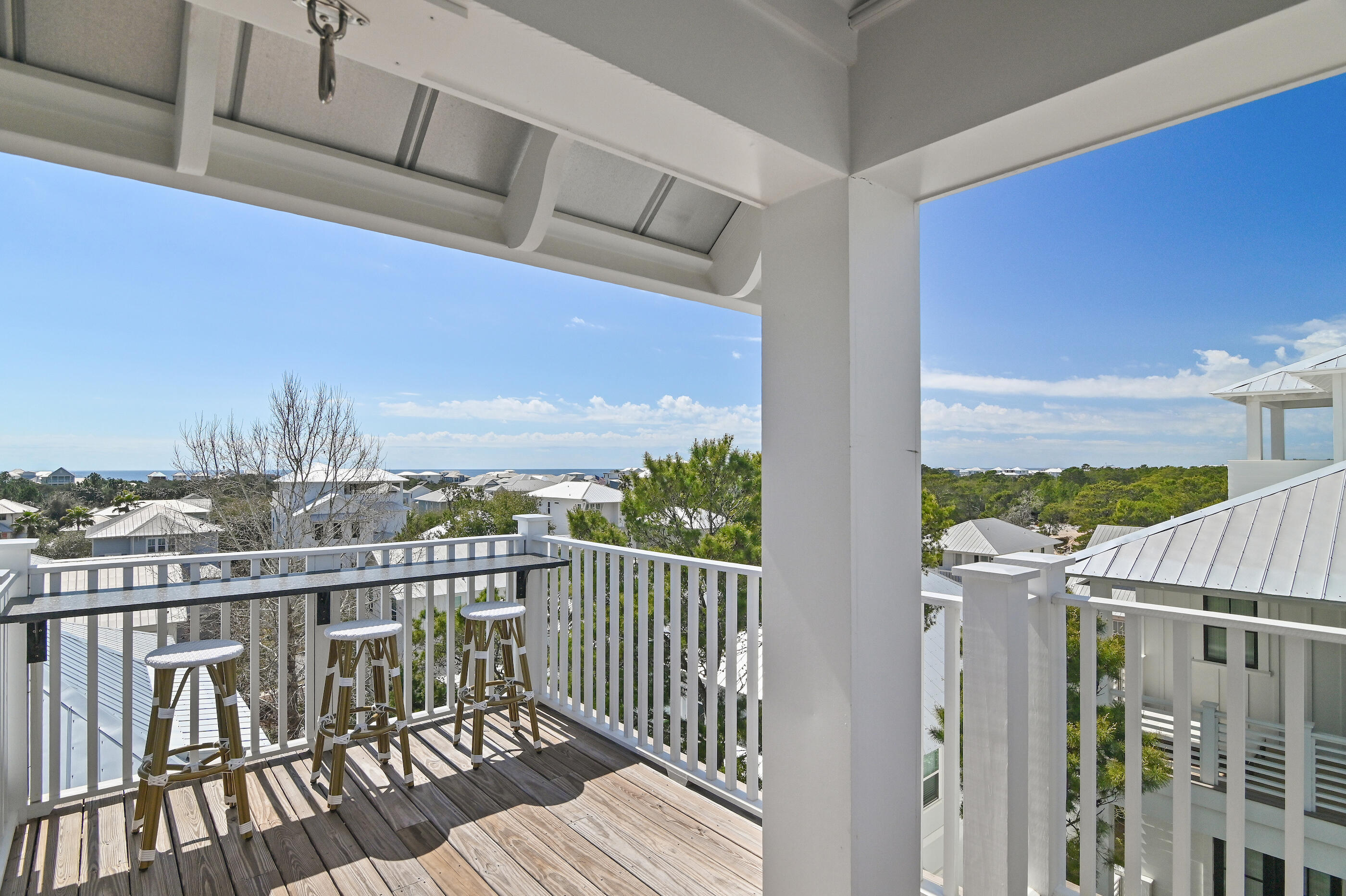 63 Grande Pointe Drive
