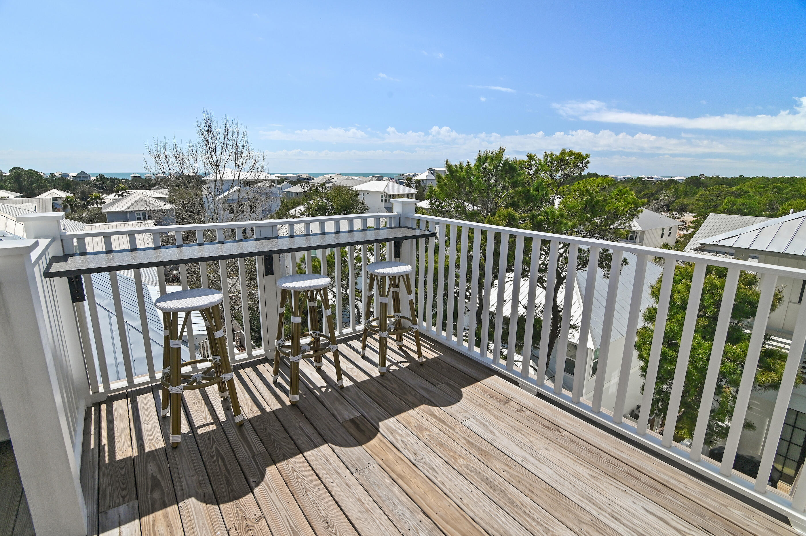 63 Grande Pointe Drive