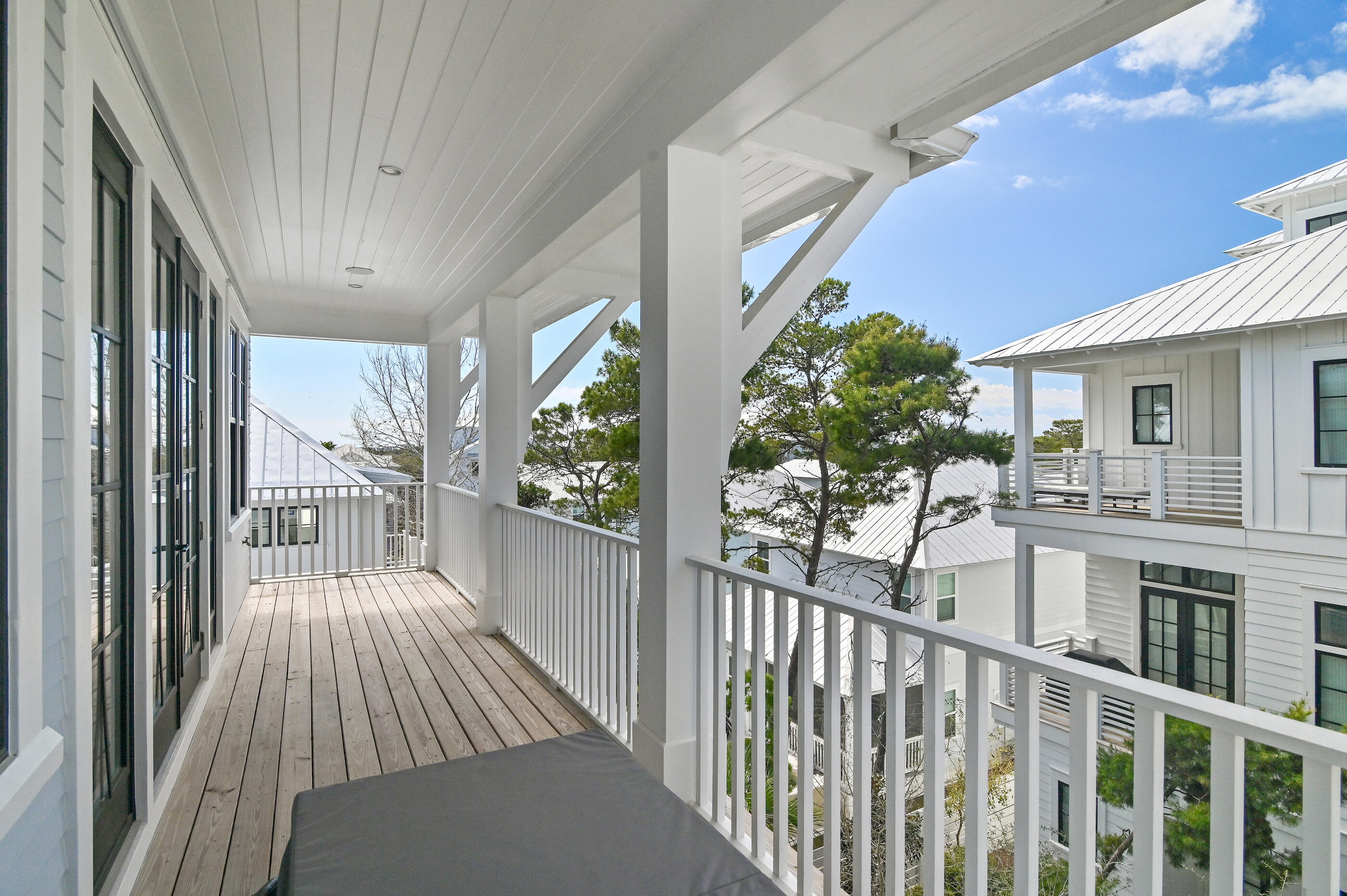 63 Grande Pointe Drive