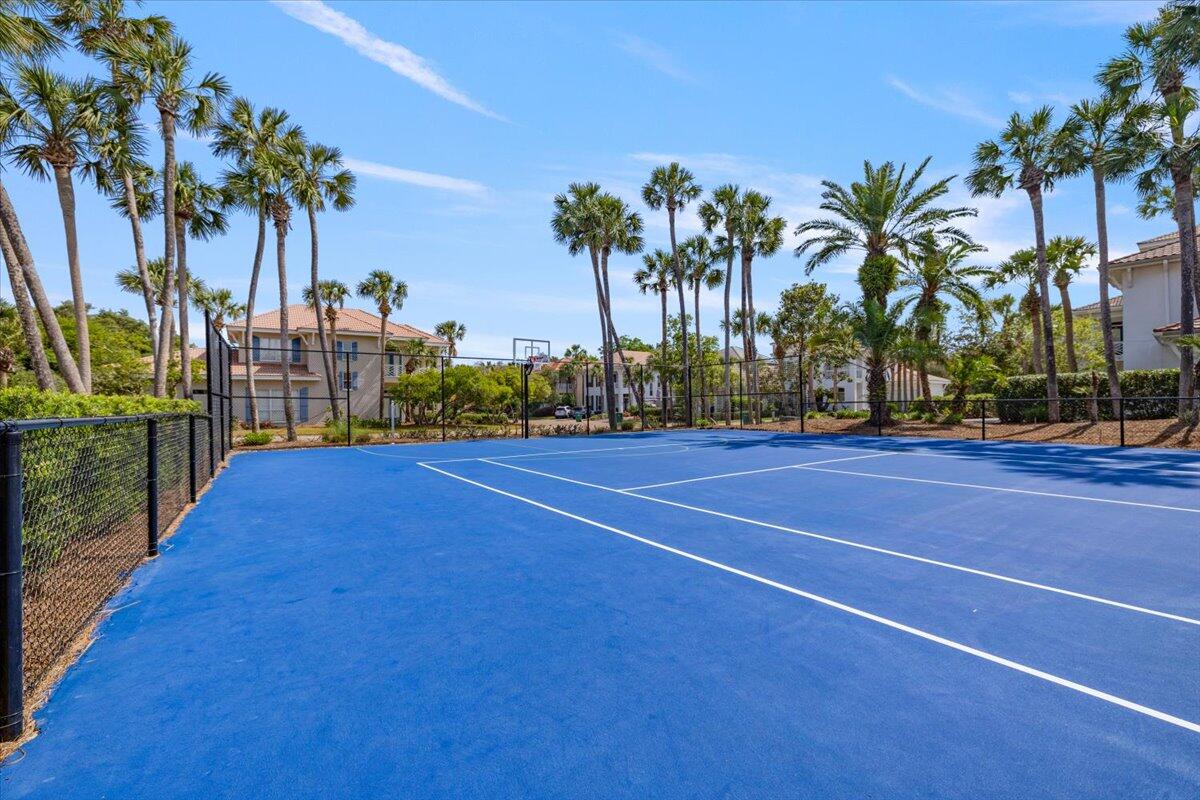 4639 Paradise Isle