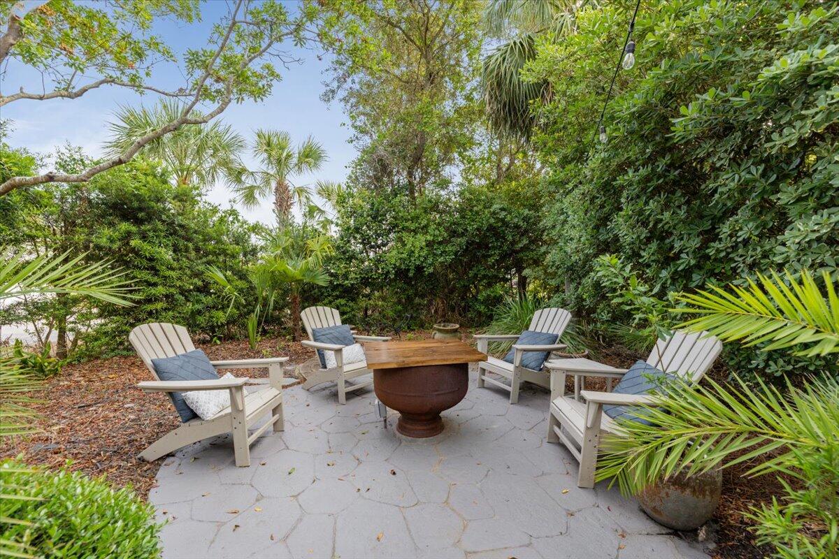 4639 Paradise Isle