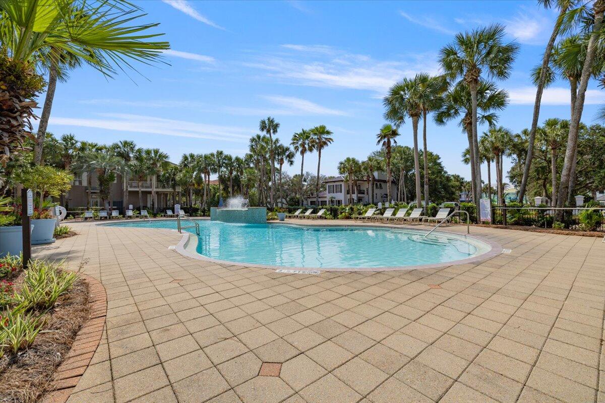 4639 Paradise Isle