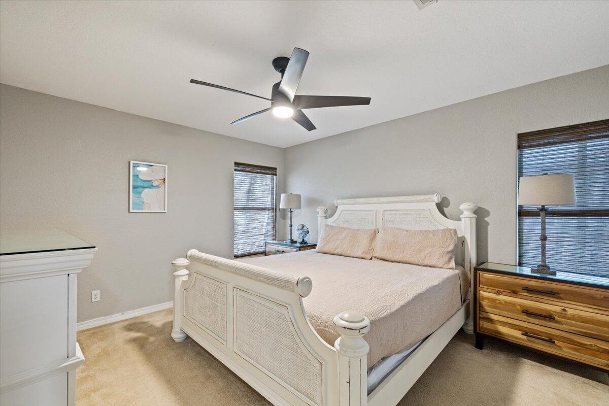 4639 Paradise Isle