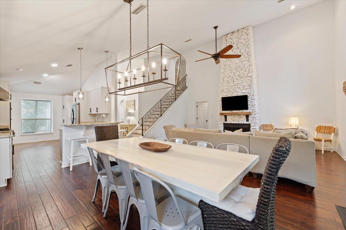 4639 Paradise Isle