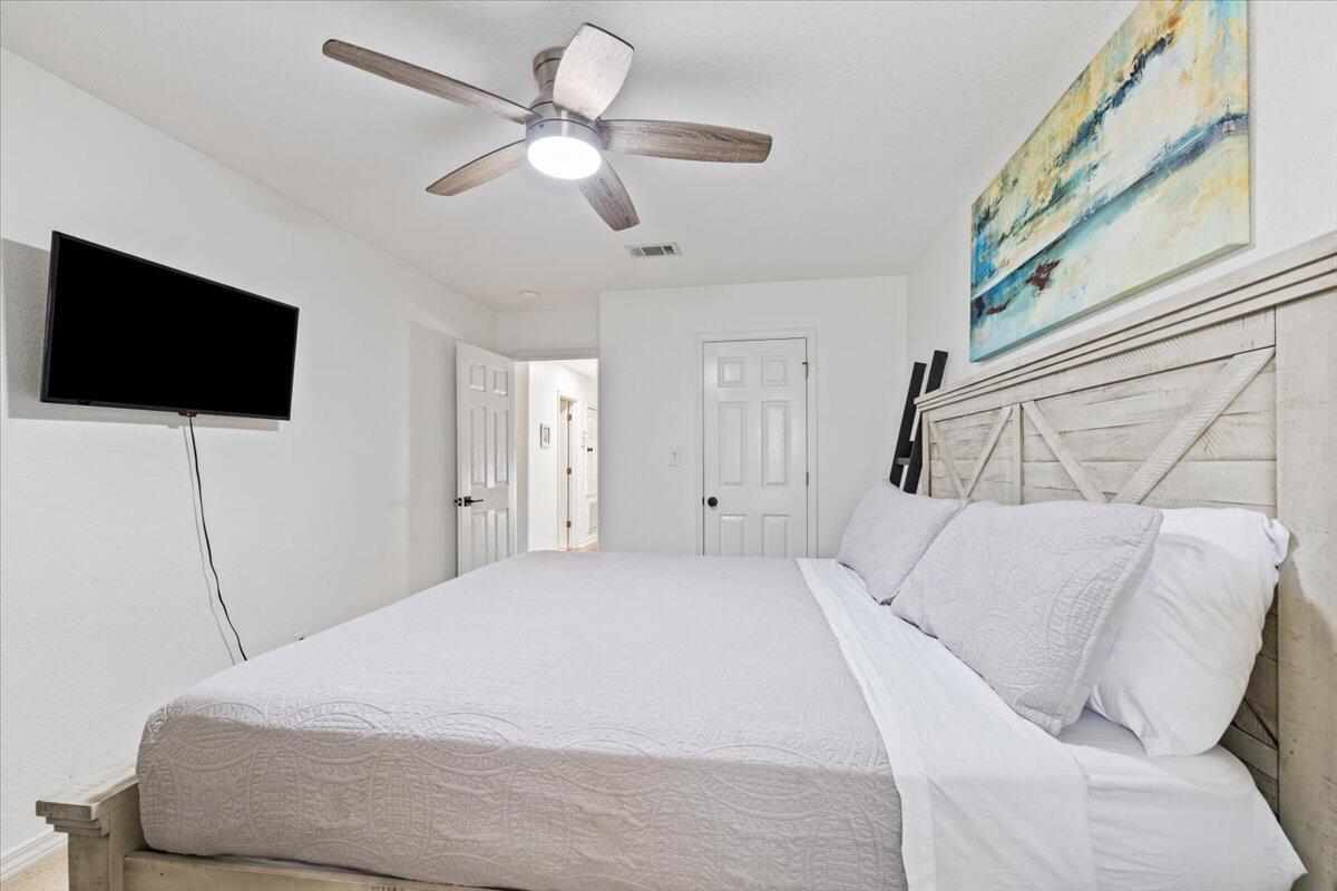 4639 Paradise Isle