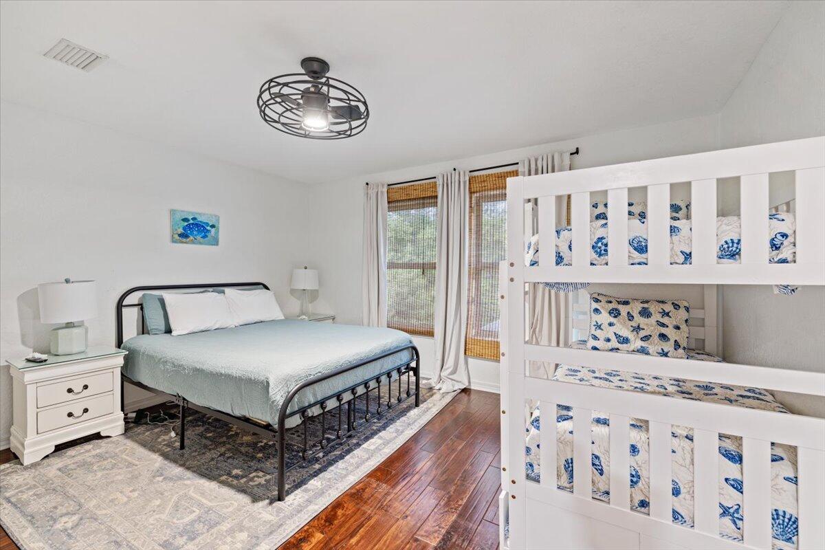 4639 Paradise Isle