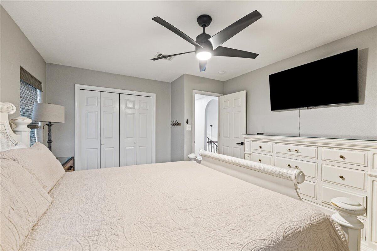 4639 Paradise Isle
