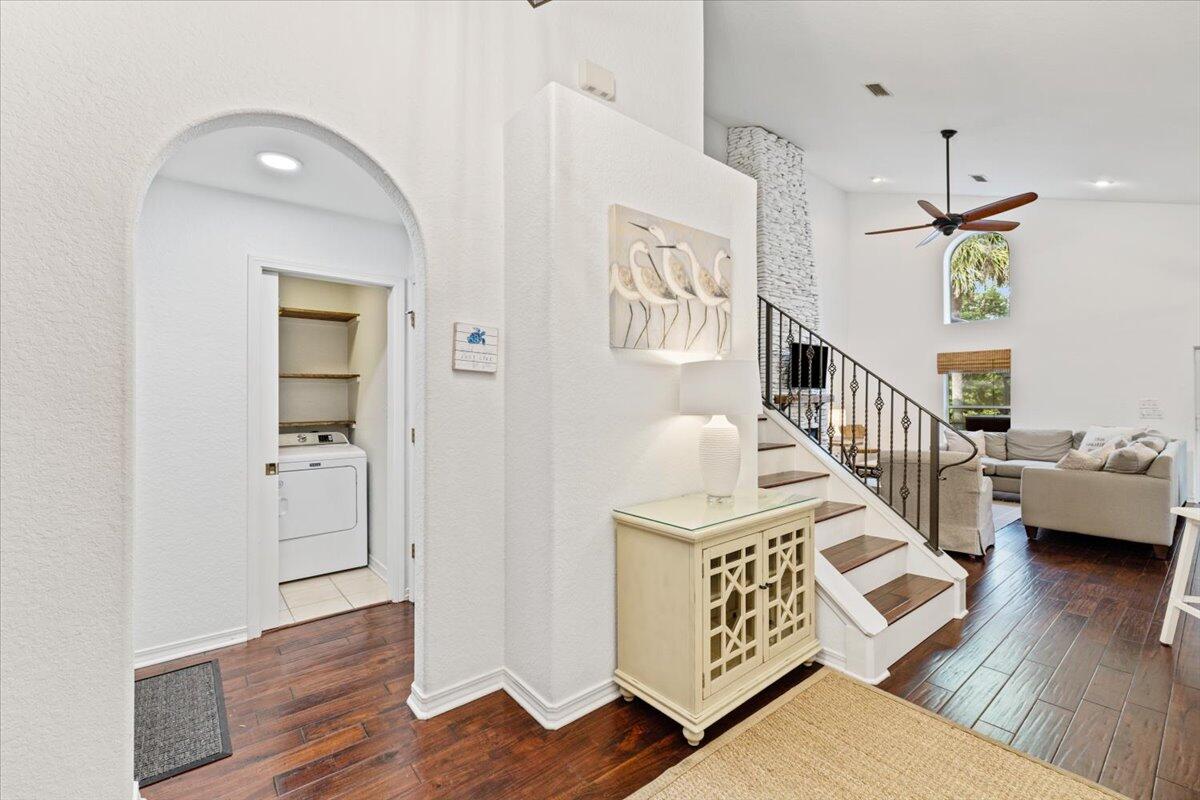 4639 Paradise Isle