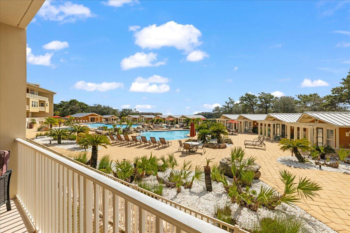 1653 W County Highway 30A UNIT 1117