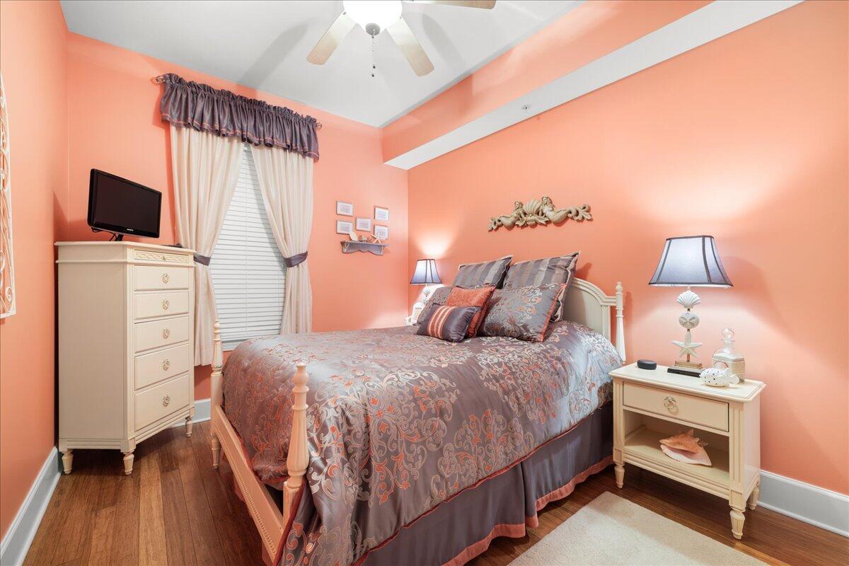 1653 W County Highway 30A UNIT 1117
