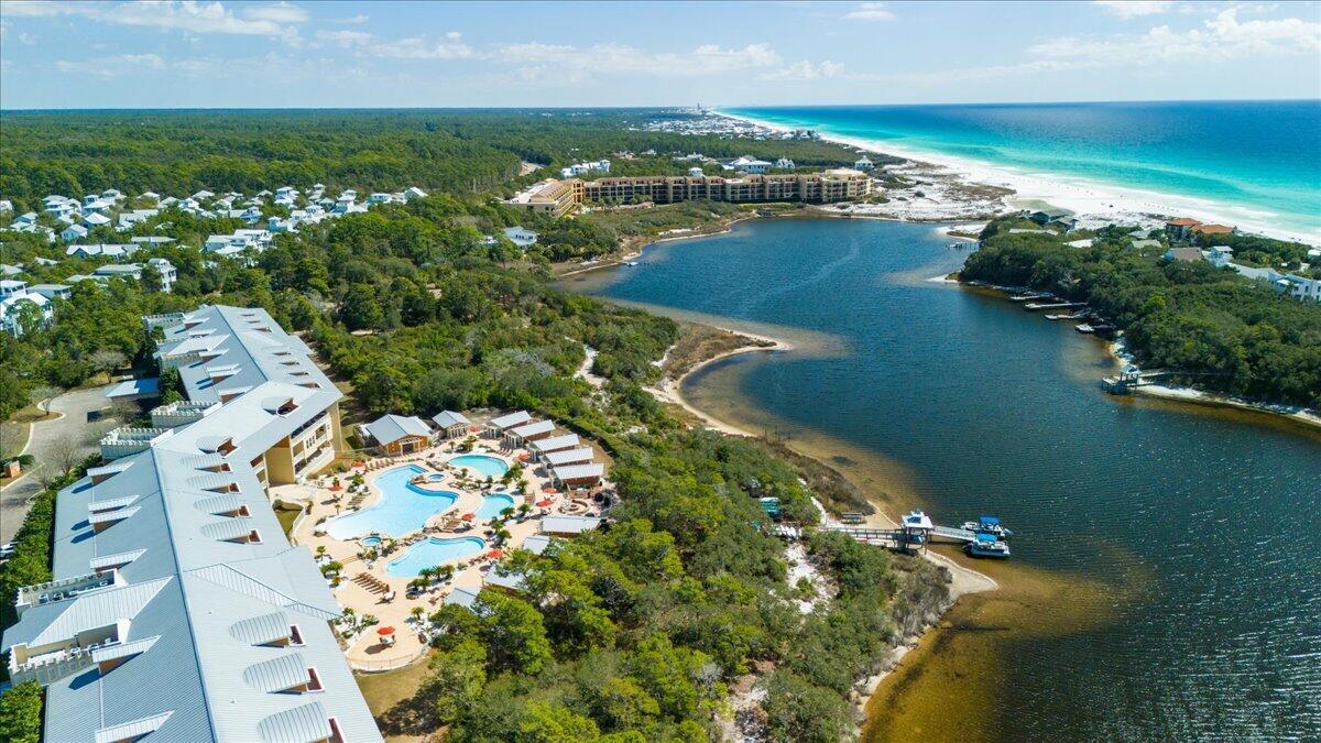 1653 W County Highway 30A UNIT 1117