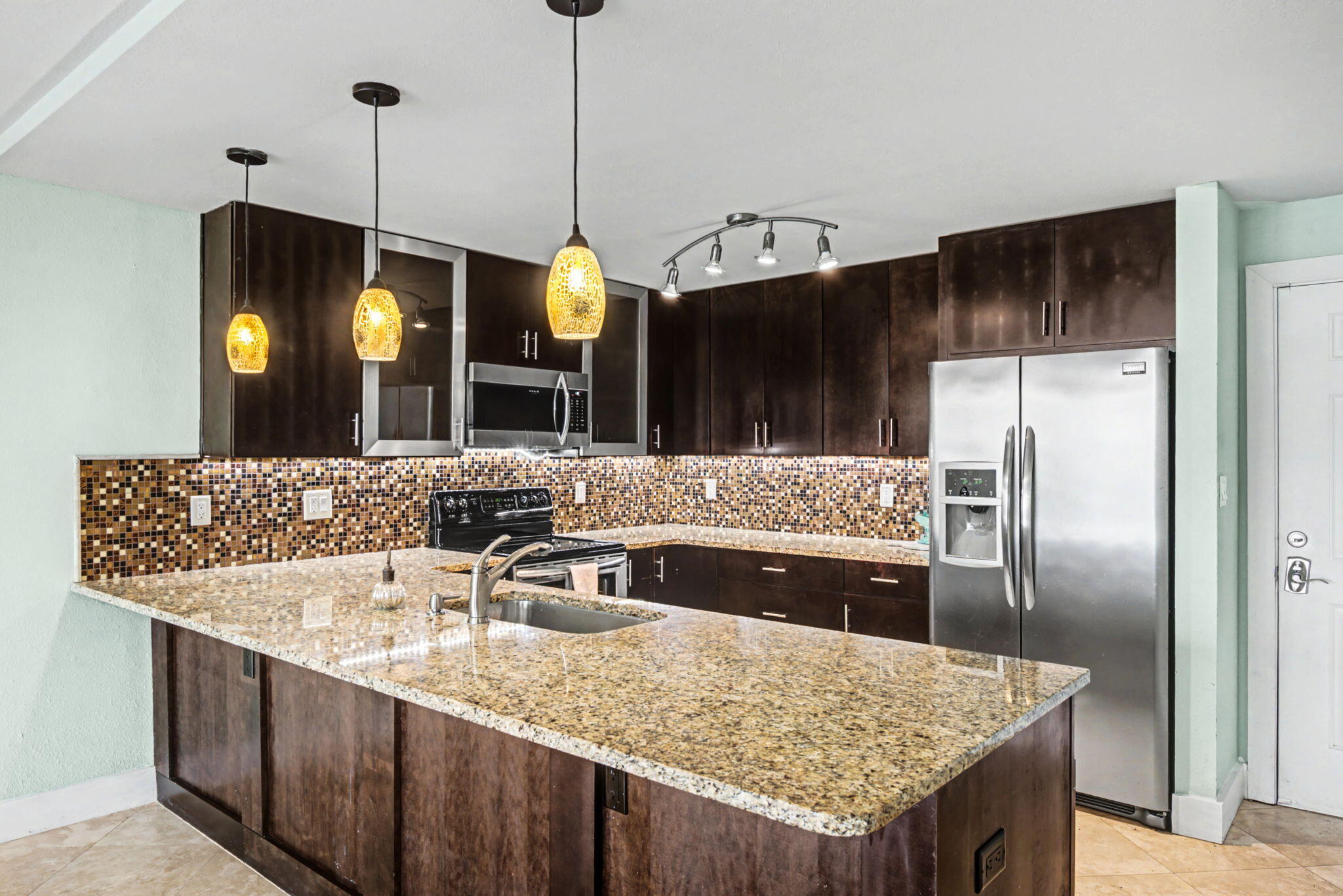 30 Moreno Point Road 306B